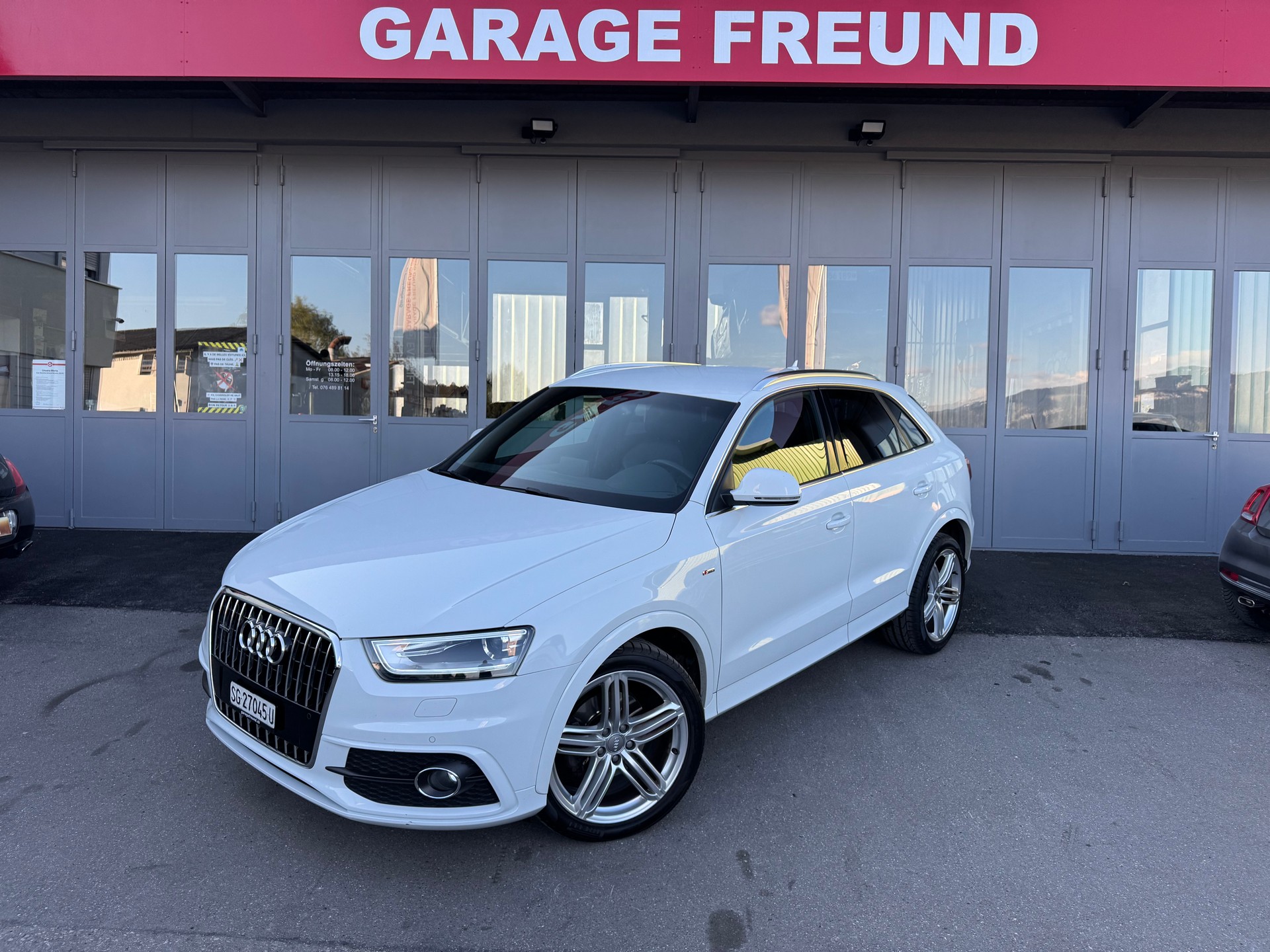 AUDI Q3 2.0 TDI quattro S-line S-tronic-image-4