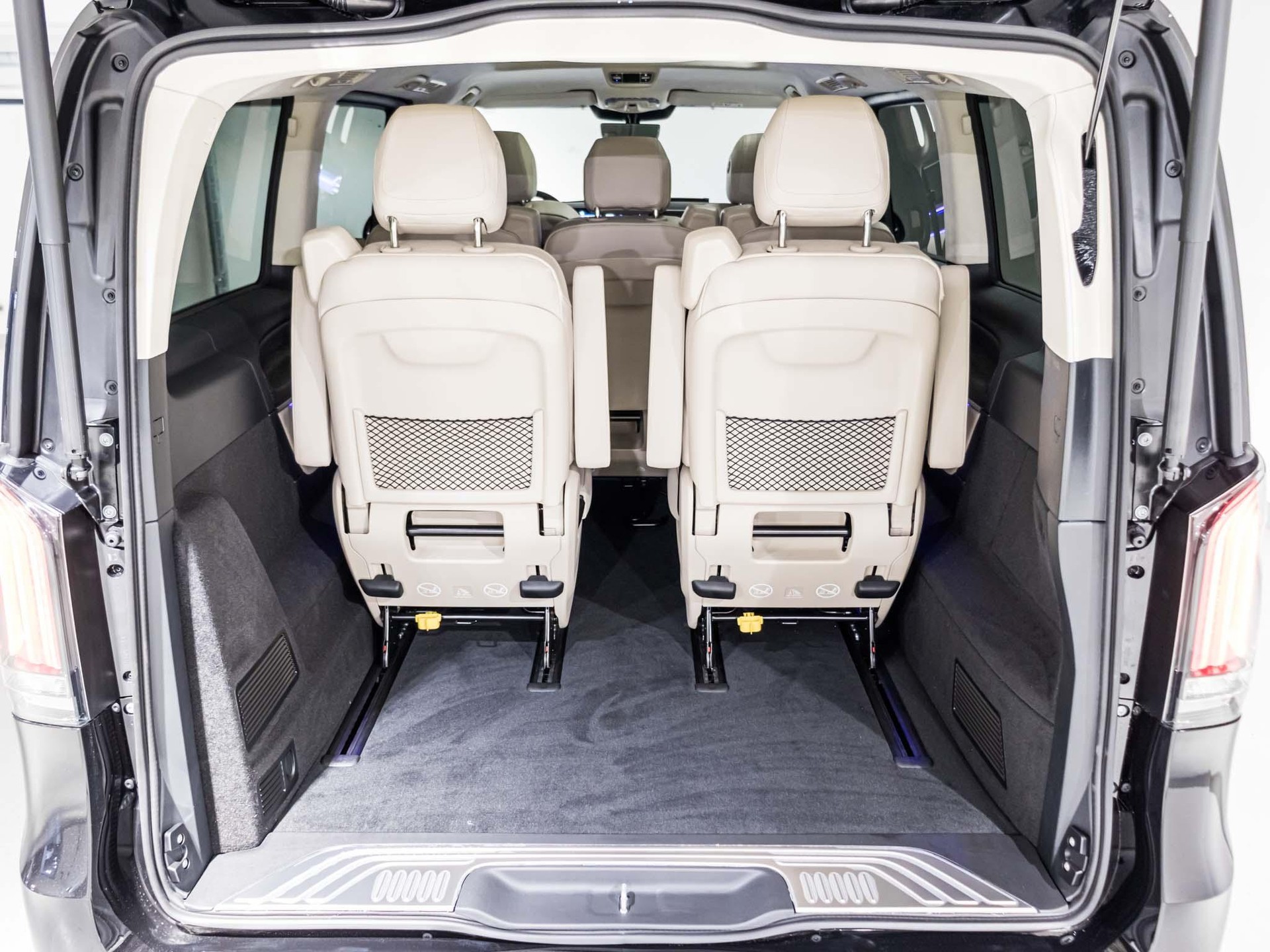 MERCEDES-BENZ V 300 d 4MATIC EXCLUSIVE L-image-14