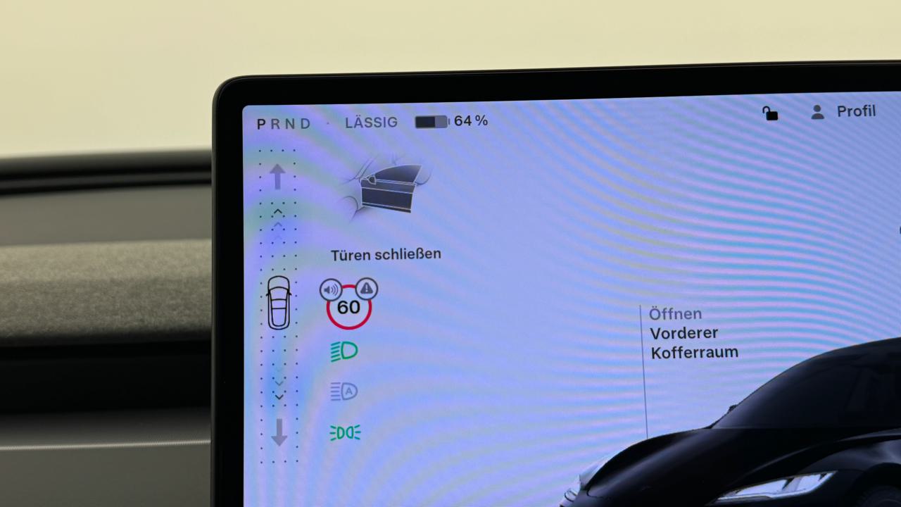 TESLA Model 3 RWD-image-10