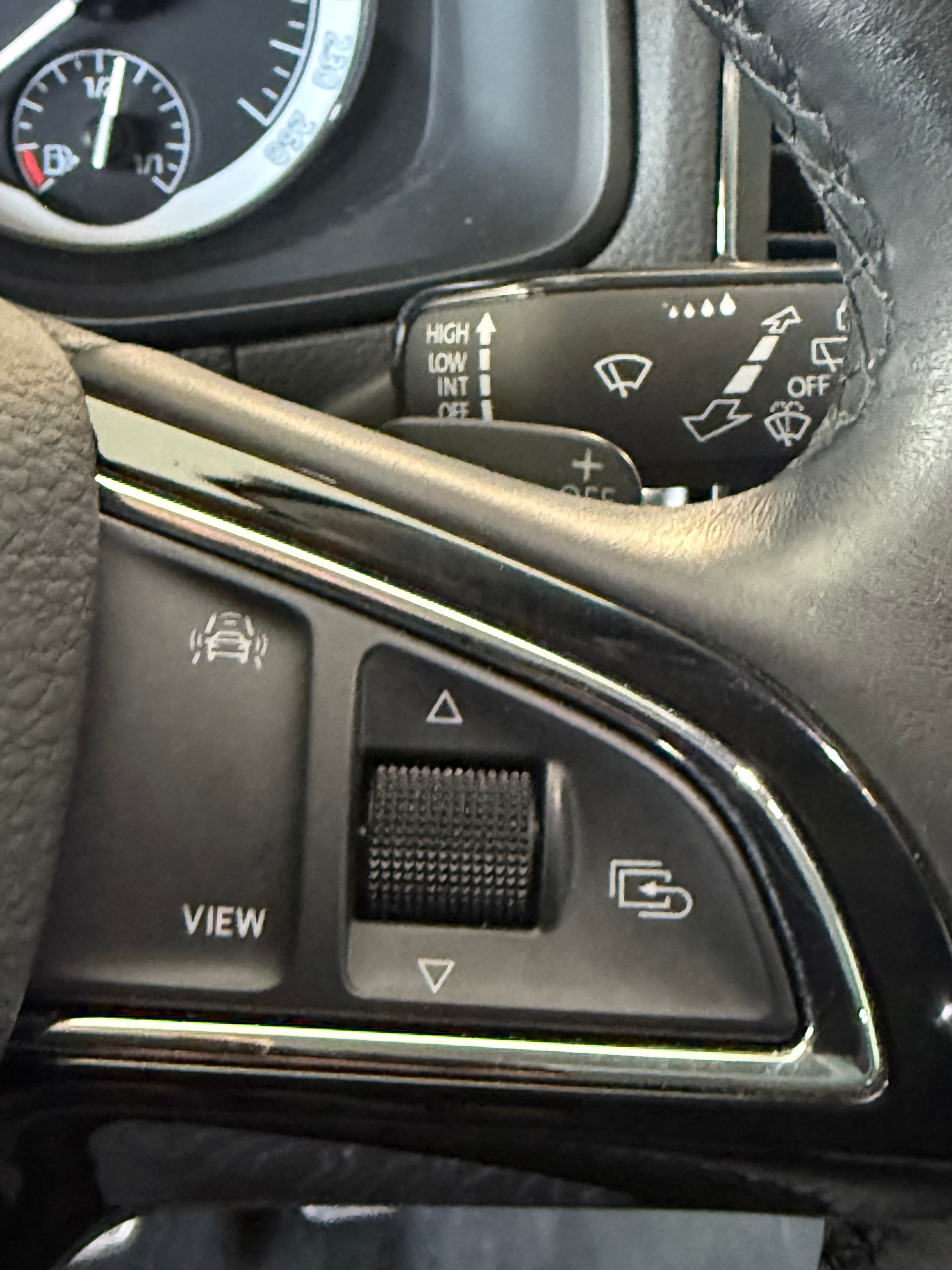 SKODA Karoq 1.5 TSI ACT Style DSG-image-11