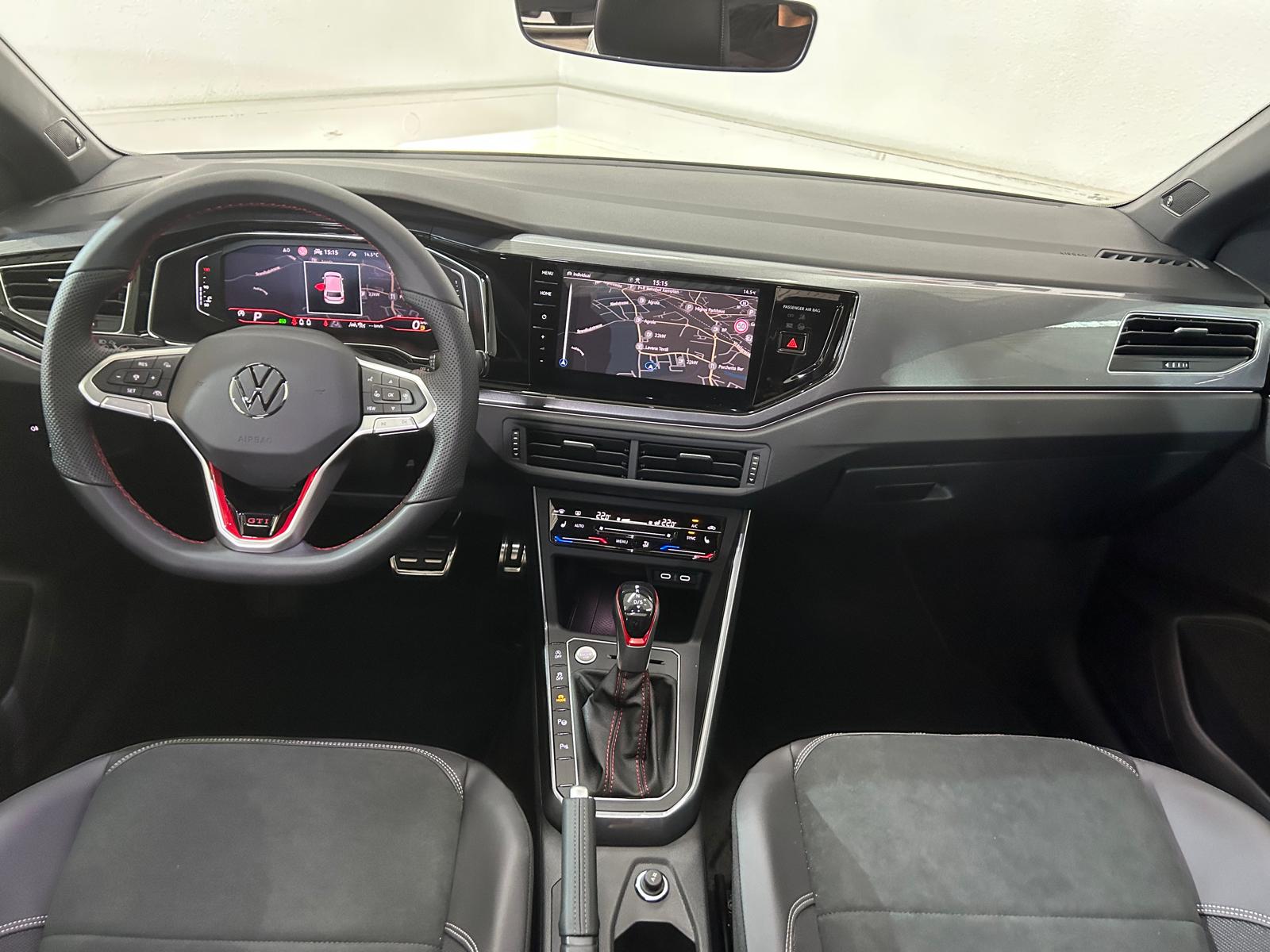 VW Polo 2.0 TSI GTI DSG-image-7