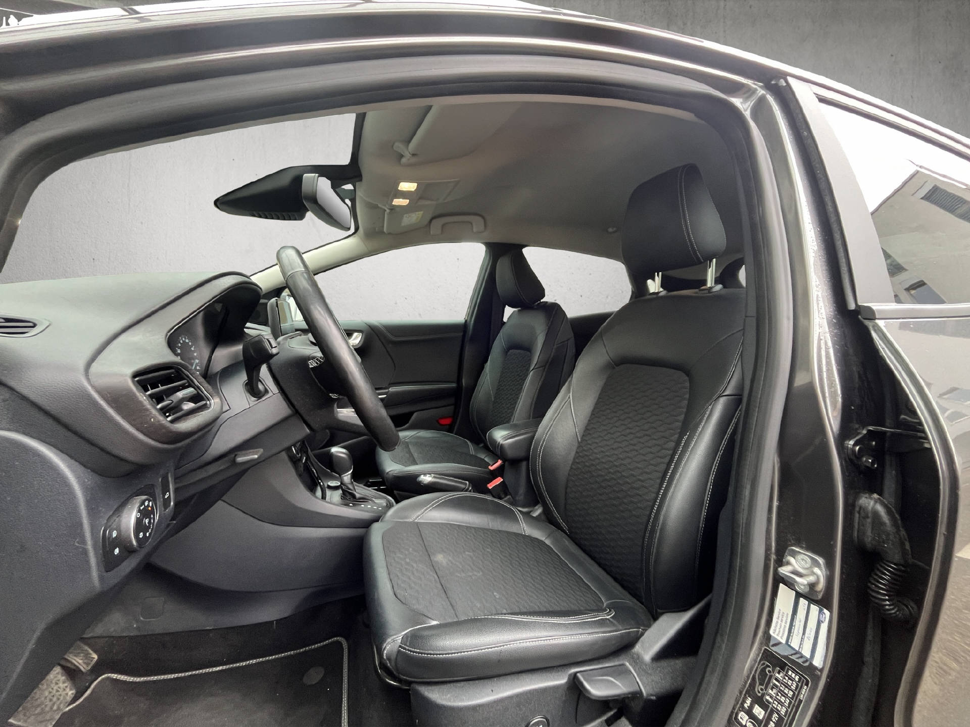 FORD Puma 1.0 EcoB Titanium X-image-9