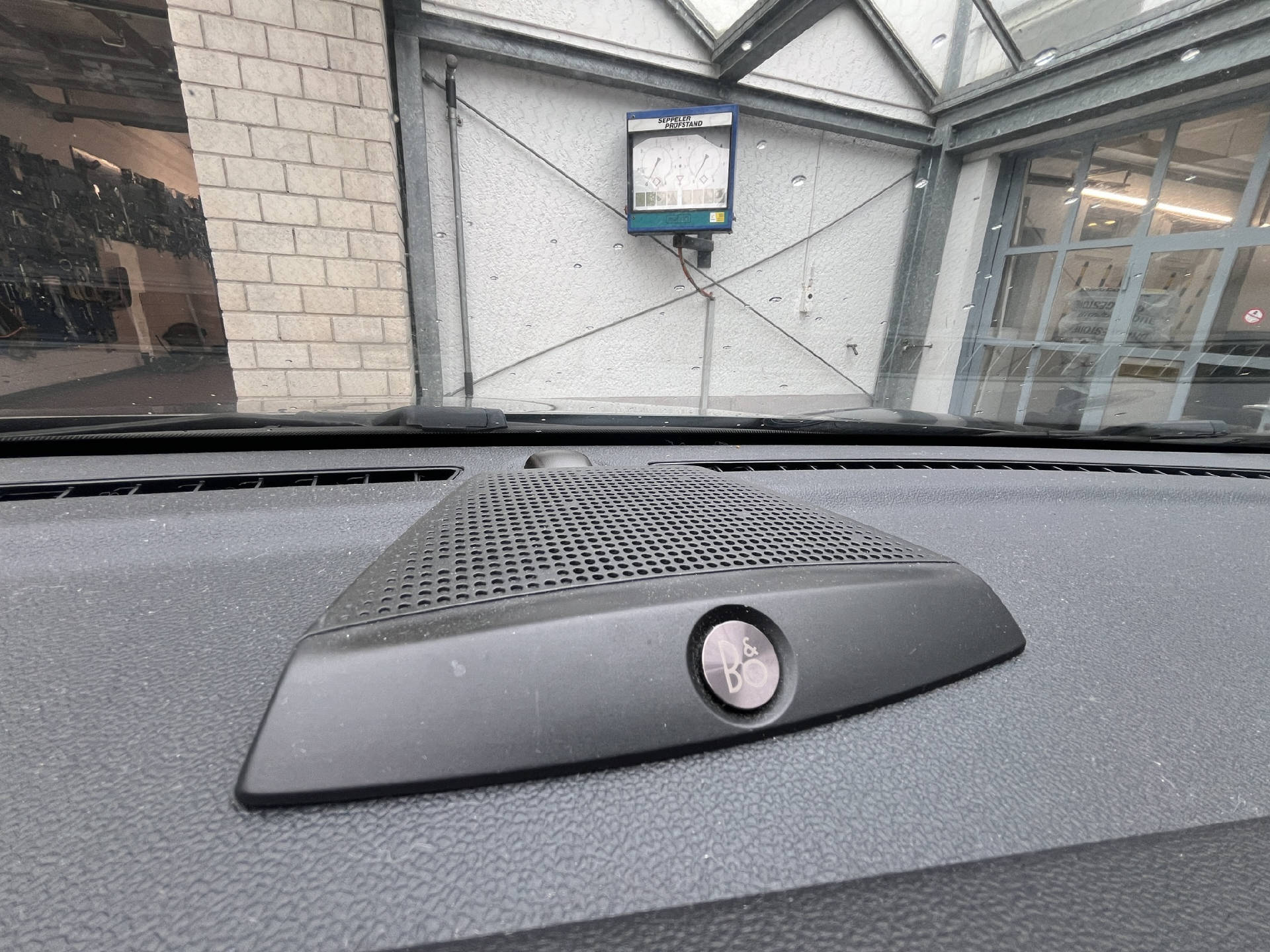 FORD Puma 1.0 EcoB Titanium X-image-29
