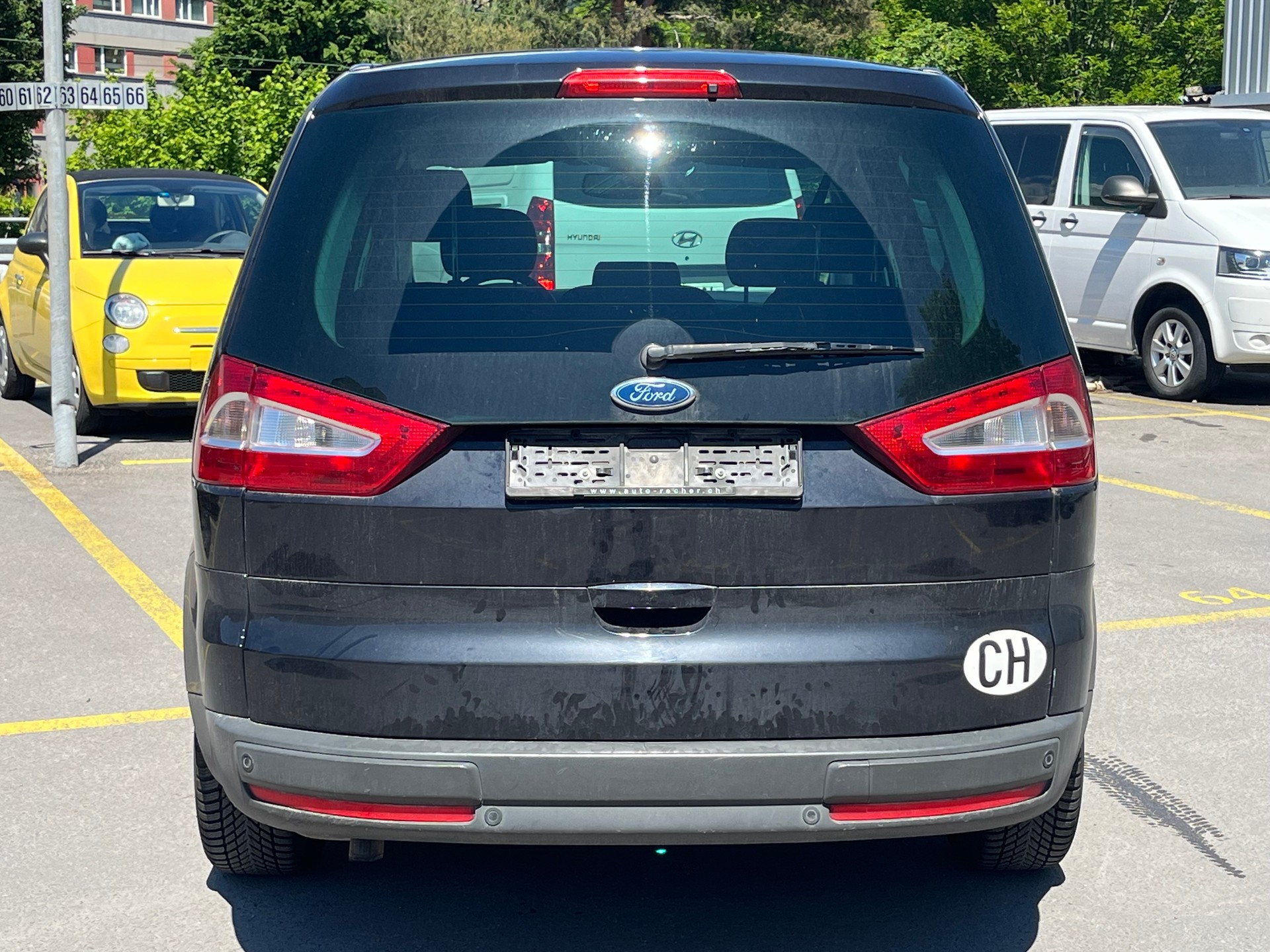 FORD Galaxy 2.0 TDCi Ghia-image-4