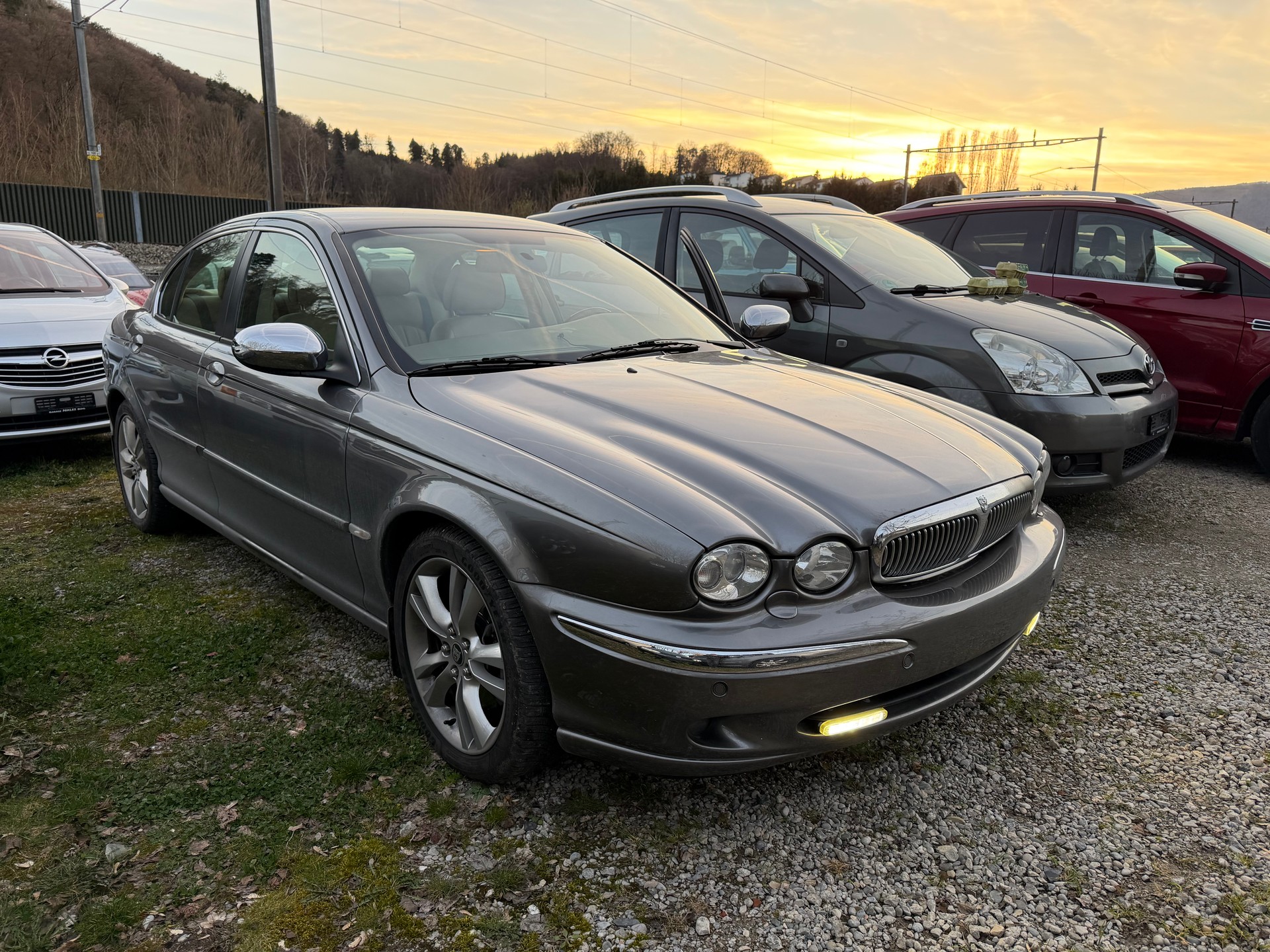 JAGUAR X-Type 3.0 V6 Traction4 Sovereign-frisch ab mfk-showroom-element-3