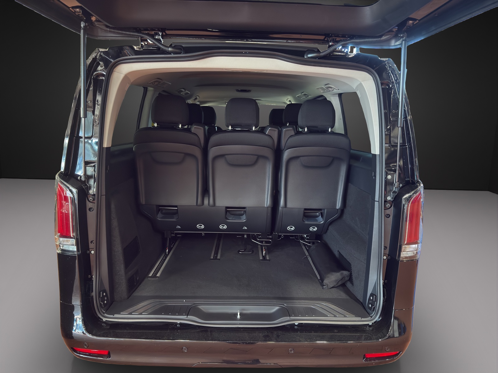 MERCEDES-BENZ Vito 116 CDI Lang Tourer 9G-Tronic 4M Select-image-10