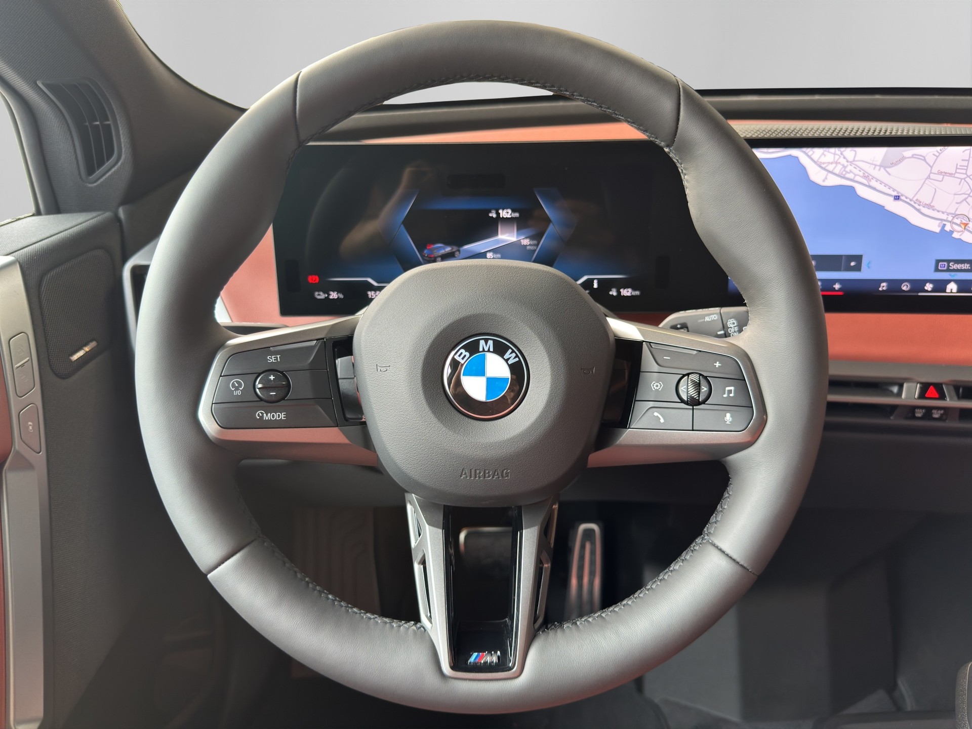 BMW iX xDrive60 M Sport Pro-image-13