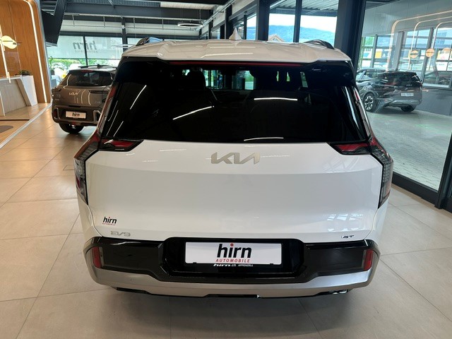 KIA EV9 99.8 kWh GT 4x4 Relaxation 6P-image-3