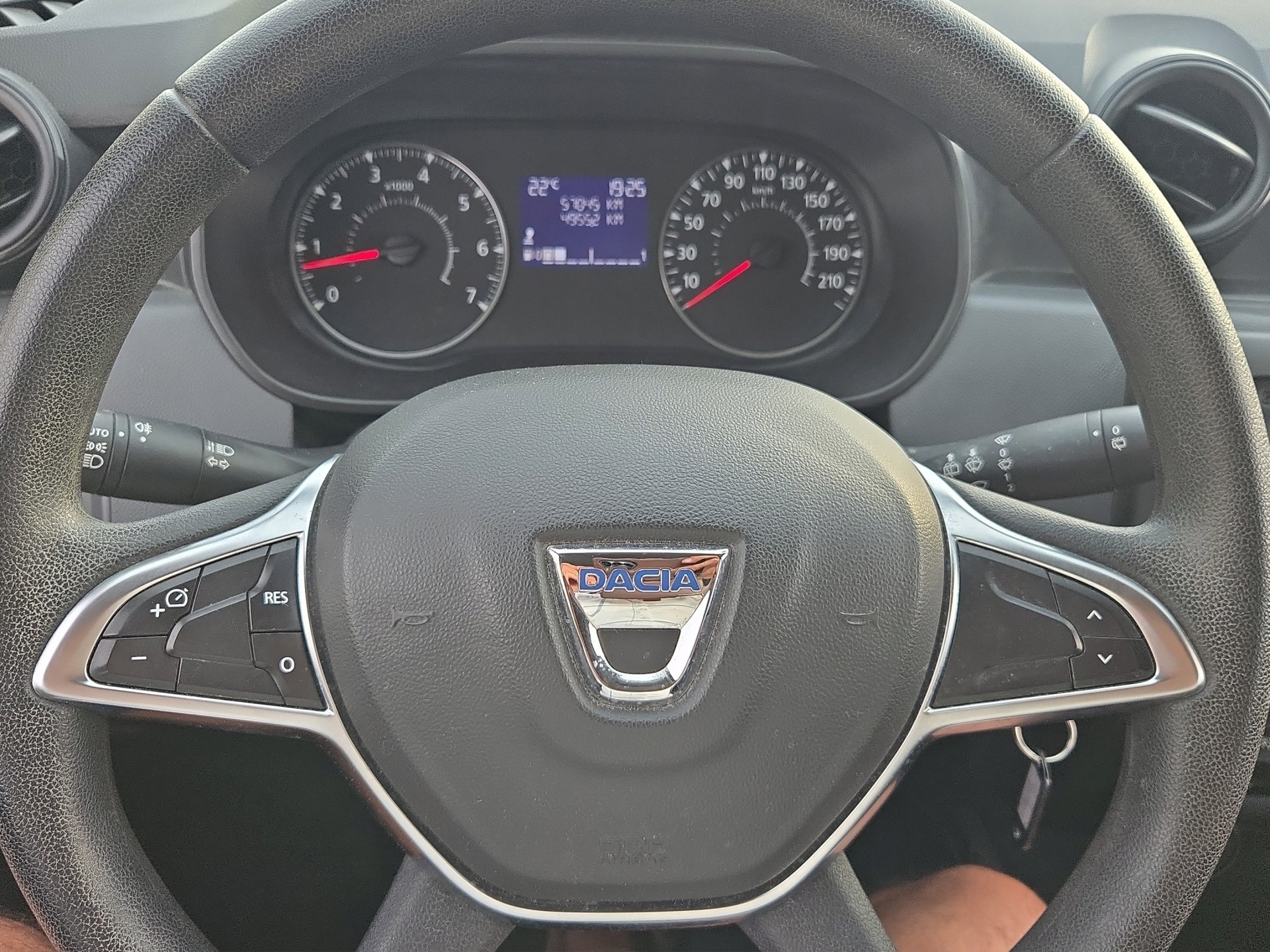 DACIA Duster SCe 115 Prestige4x2-image-10