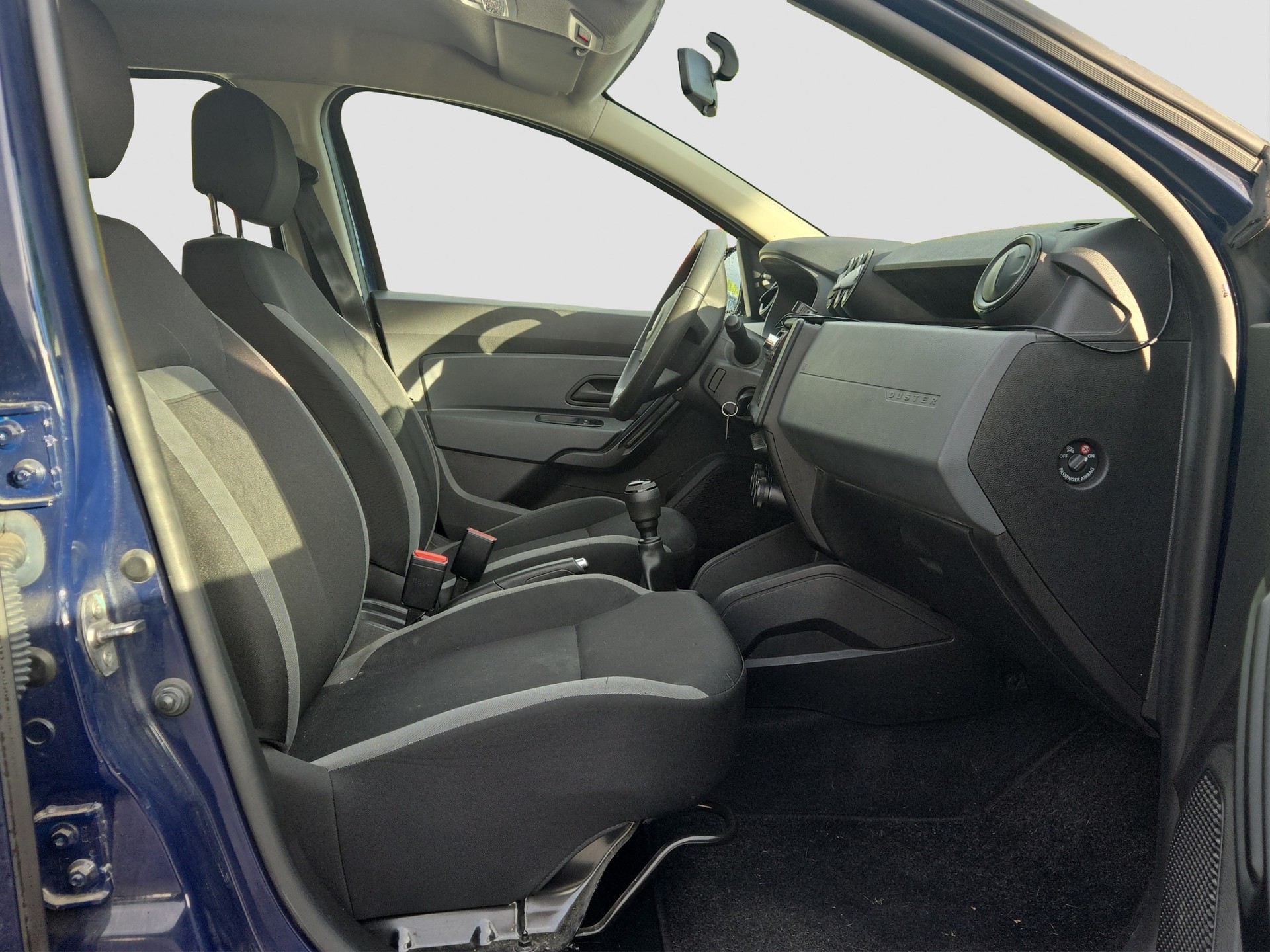 DACIA Duster SCe 115 Prestige4x2-image-9