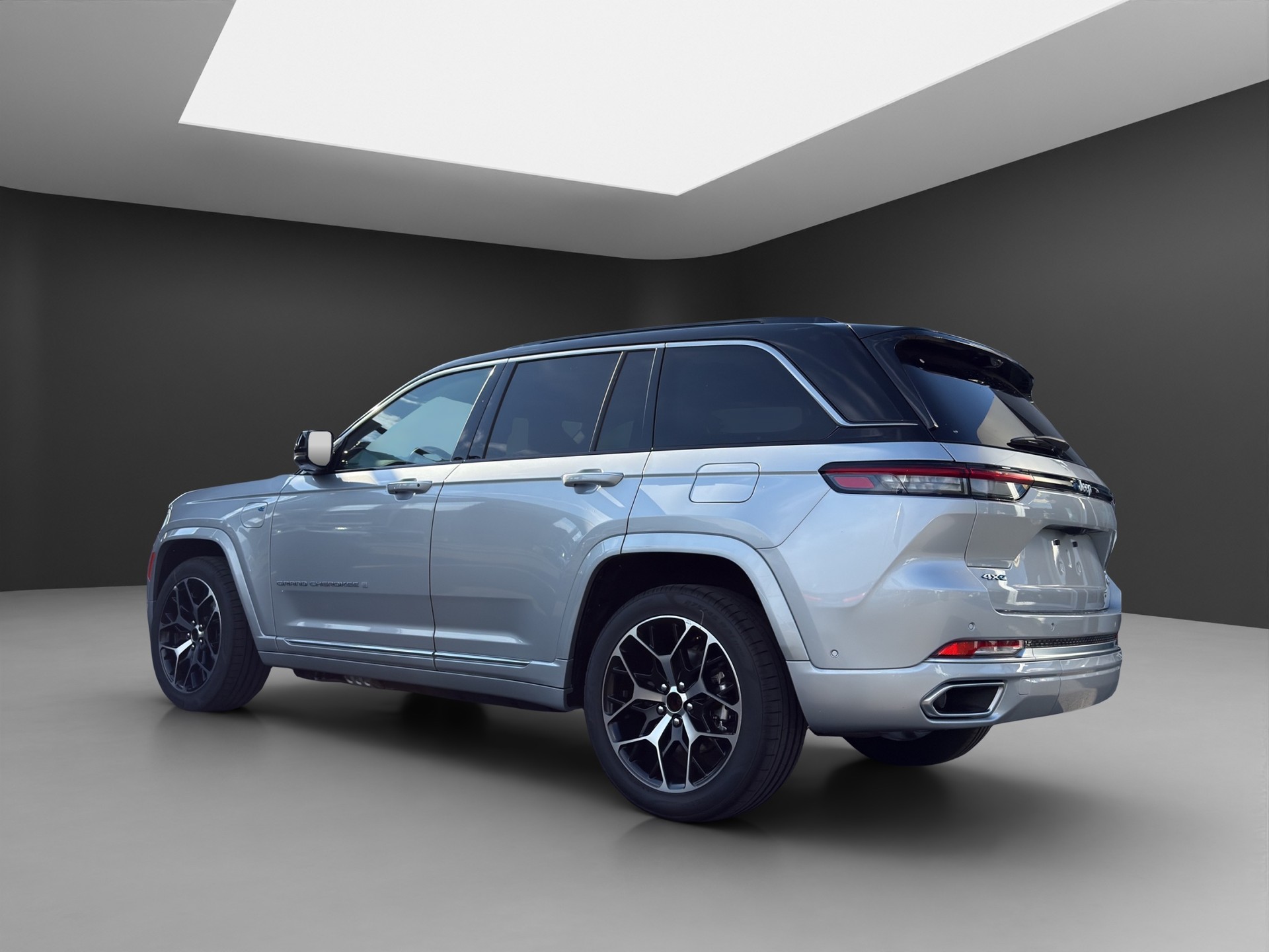 JEEP Grand Cherokee 2.0 Plug-in-Hybrid Summit Reserve 4xe-image-4