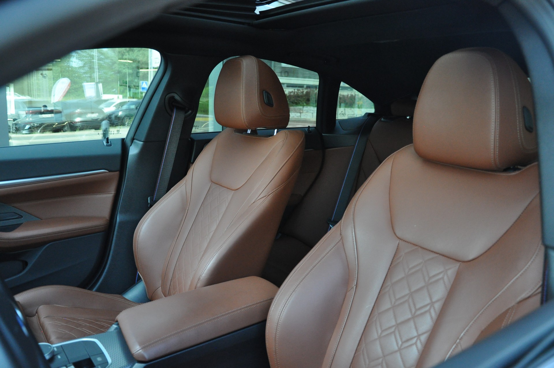BMW 420d xDrive 48V Gran Coupé M Sport Pro Steptronic-image-15