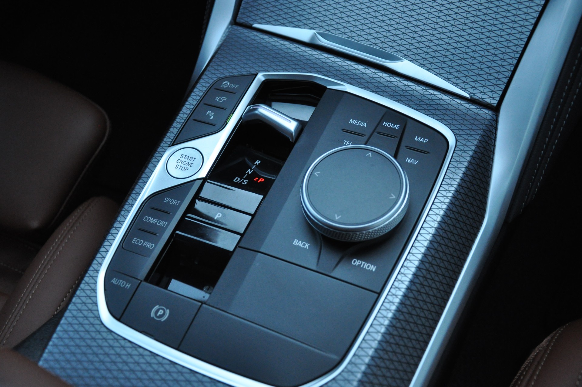 BMW 420d xDrive 48V Gran Coupé M Sport Pro Steptronic-image-23