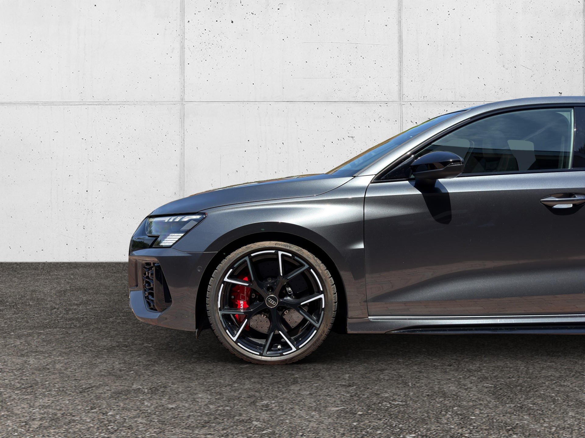 AUDI RS3 Sportback 2.5 TSI quattro S-tronic-image-4