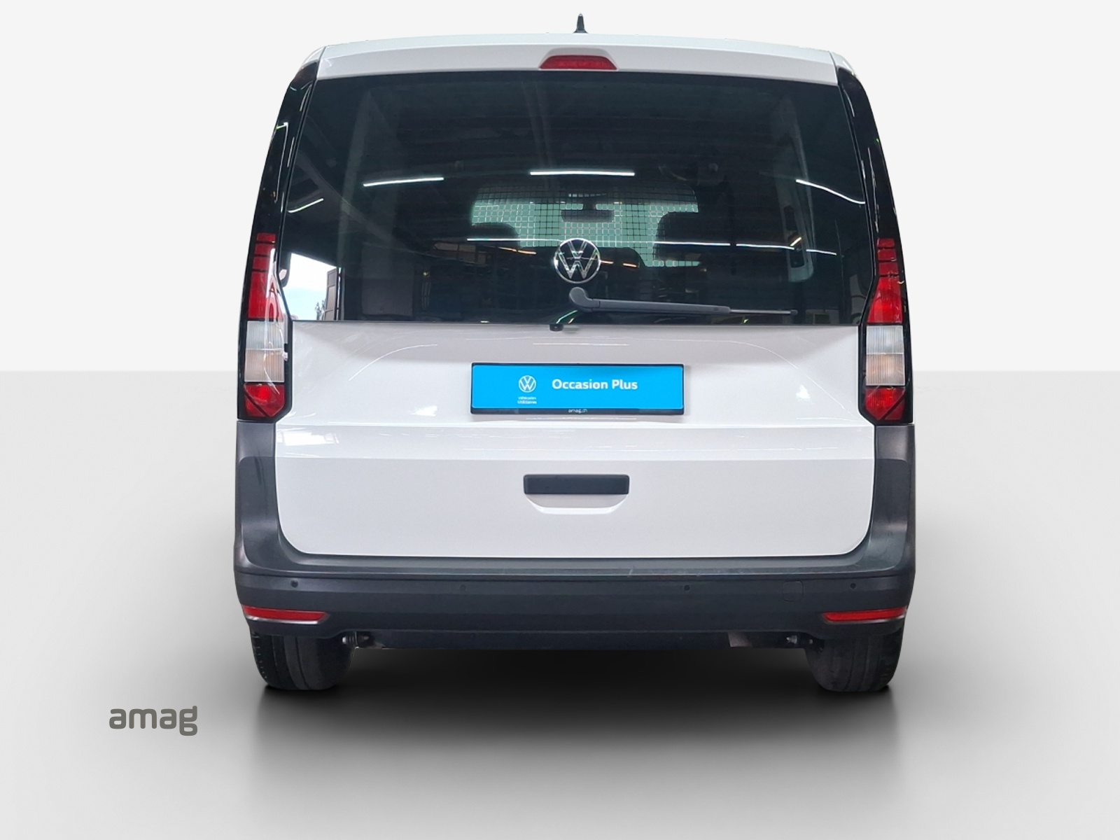 VW Caddy Cargo 2.0TDI 4Motion-image-3