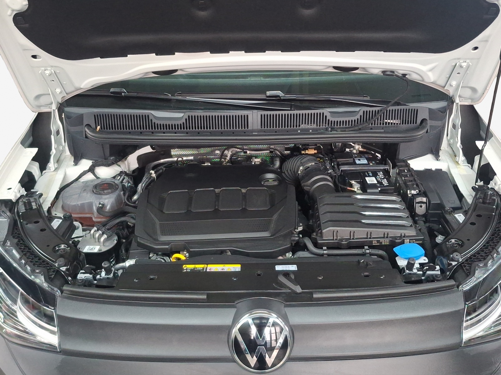 VW Caddy Cargo 2.0TDI 4Motion-image-15