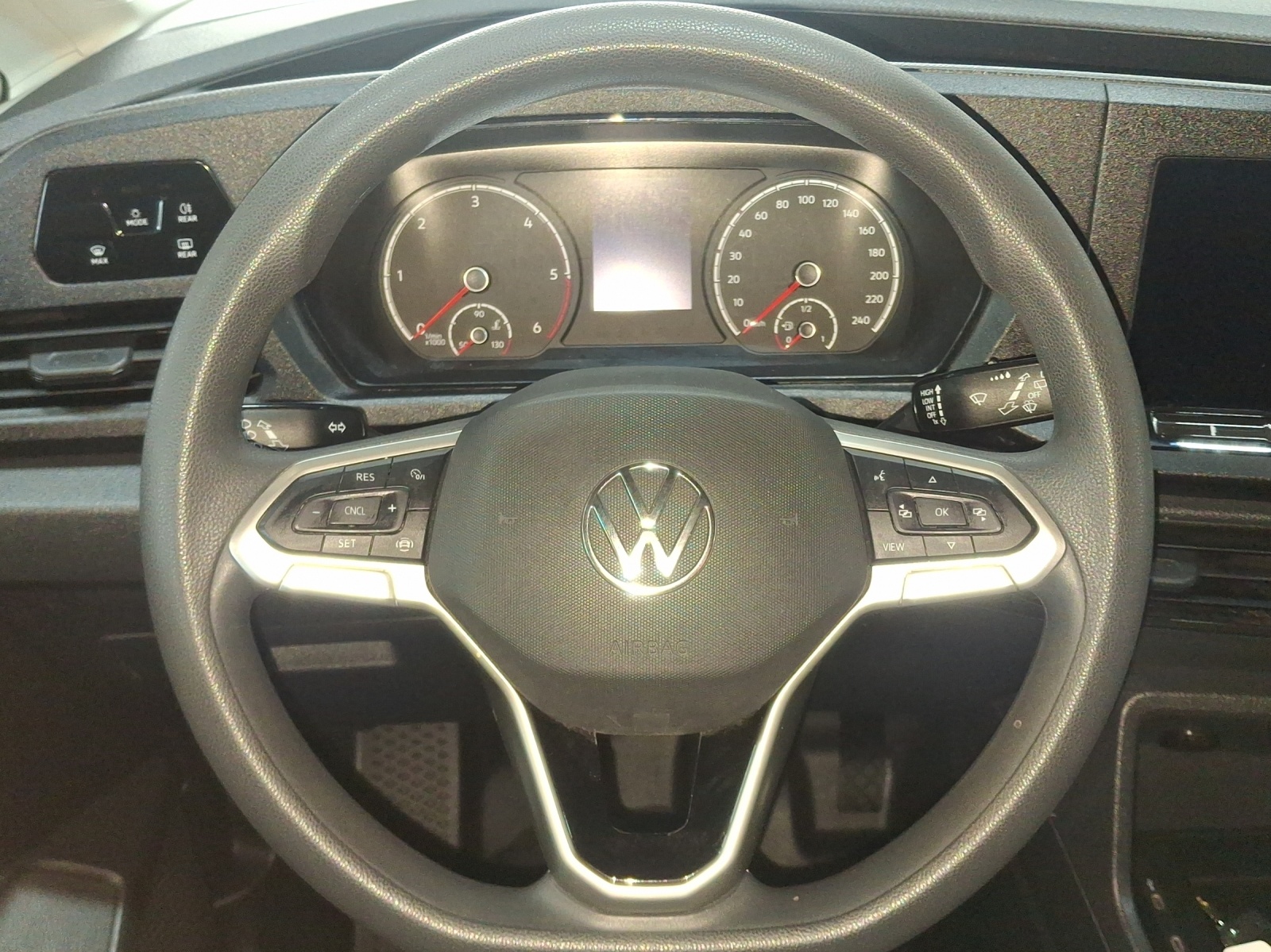VW Caddy Cargo 2.0TDI 4Motion-image-9