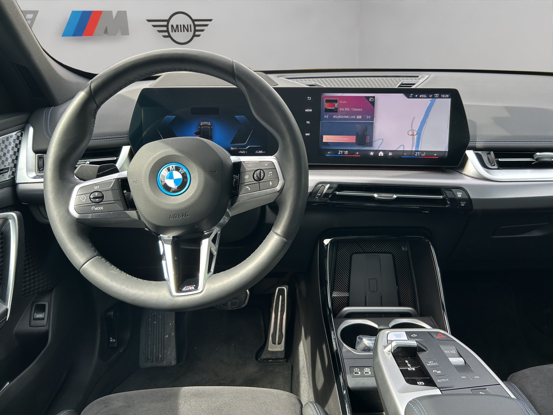 BMW iX1 xDrive 30 M Sport Pro-image-14