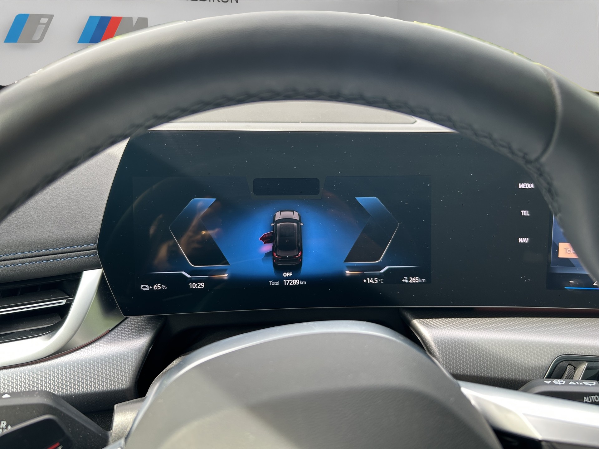 BMW iX1 xDrive 30 M Sport Pro-image-13