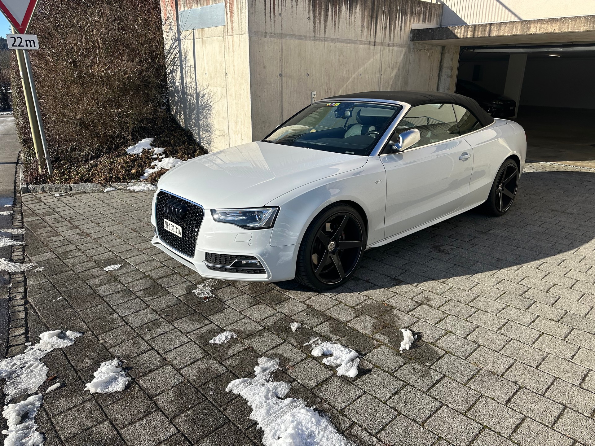 AUDI 3.0 V6 TFSI quattro S-Tronic-image-5