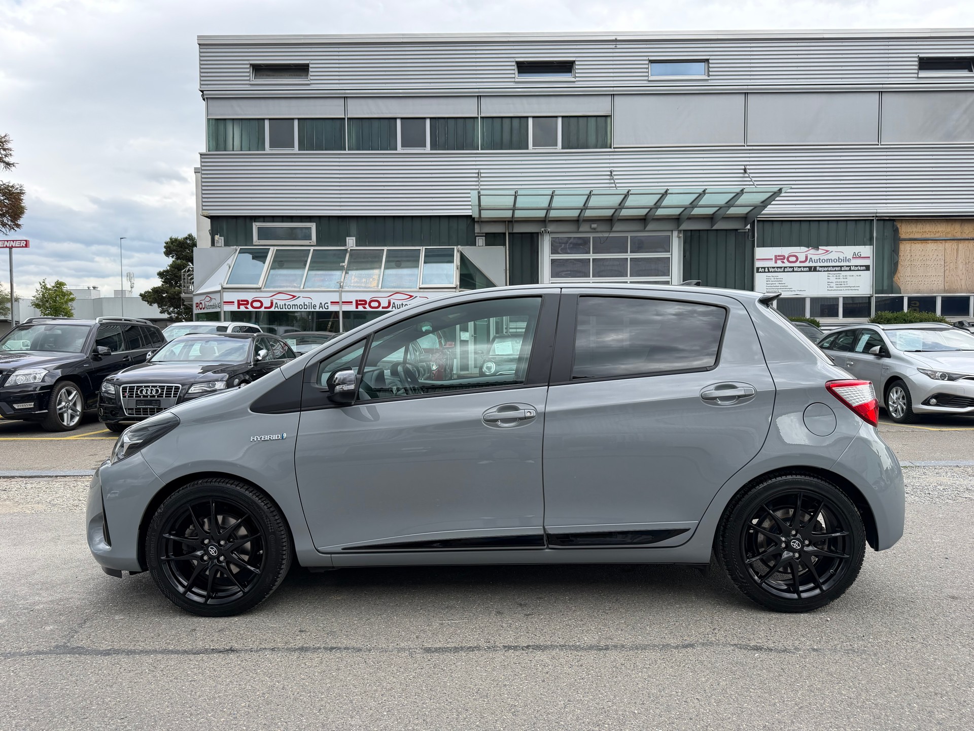 TOYOTA Yaris 1.5 VVT-i Hybrid GR Sport e-CVT