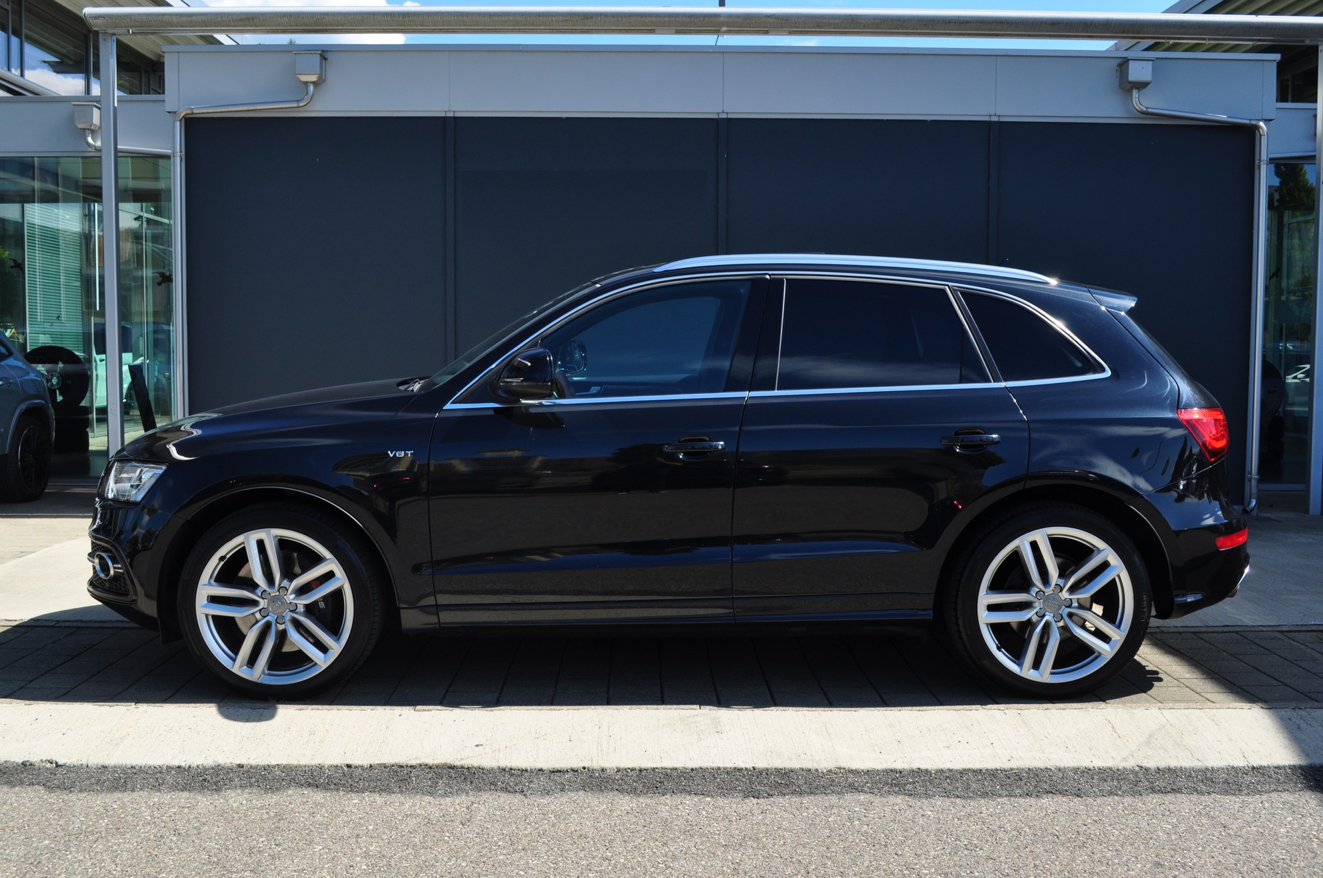 AUDI SQ5 3.0 BiTDI quattro-image-2