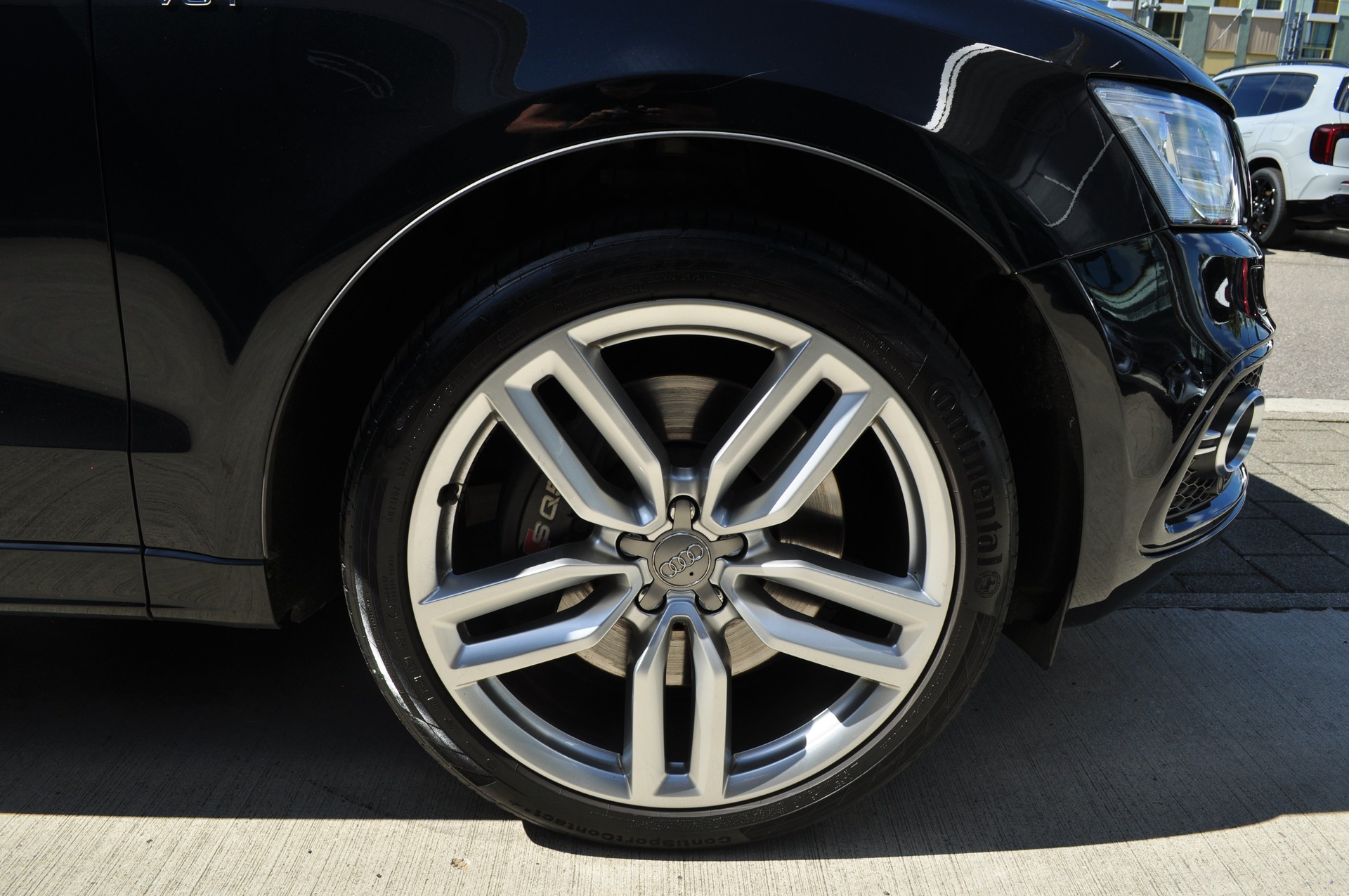 AUDI SQ5 3.0 BiTDI quattro-image-24