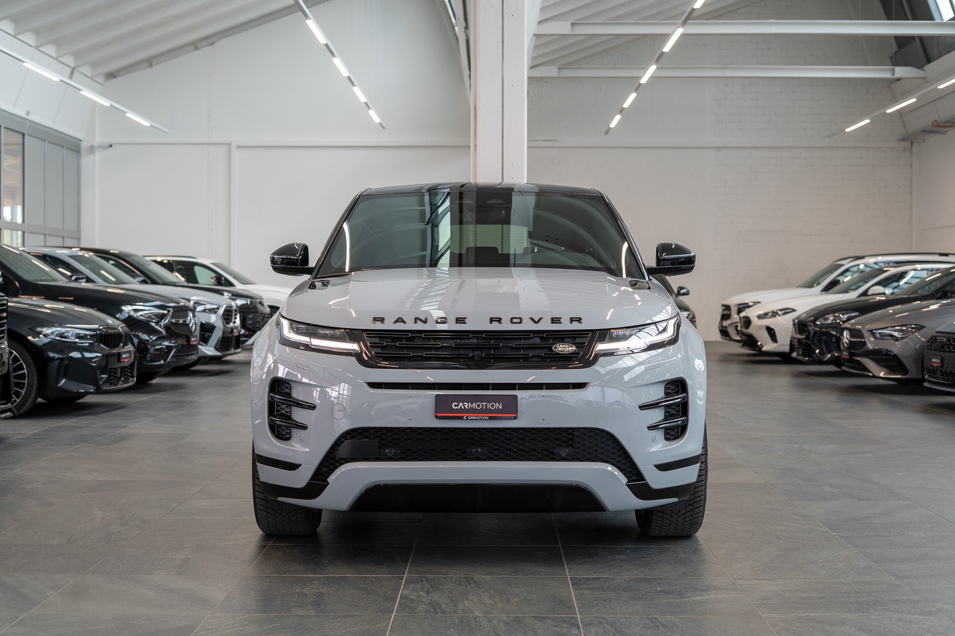 LAND ROVER Range Rover Evoque 2.0 D 200 Dynamic SE / Panorama / Rückfahrkamera / el.Sitze-image-1