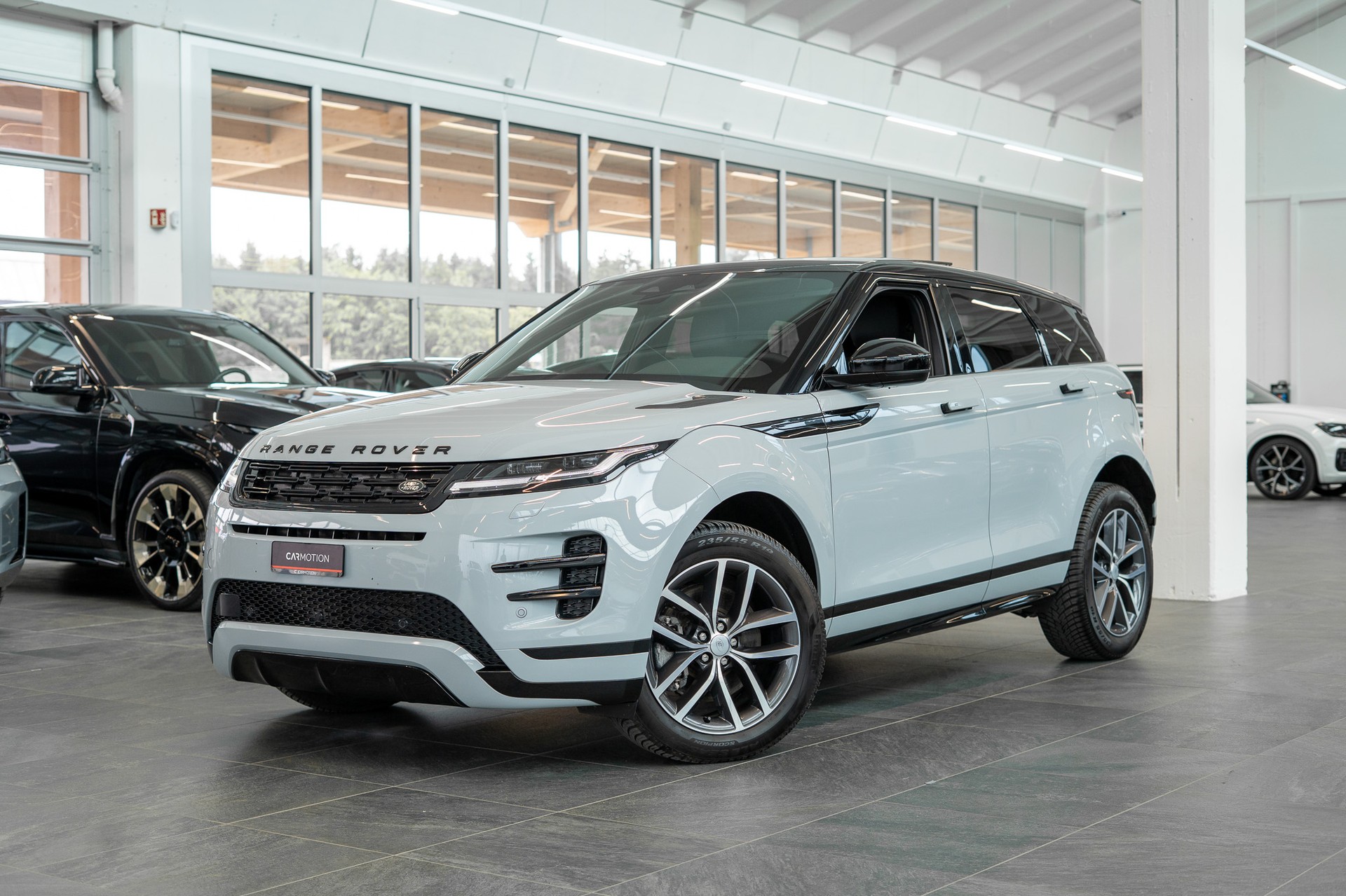 LAND ROVER Range Rover Evoque 2.0 D 200 Dynamic SE / Panorama / Rückfahrkamera / el.Sitze-image-0