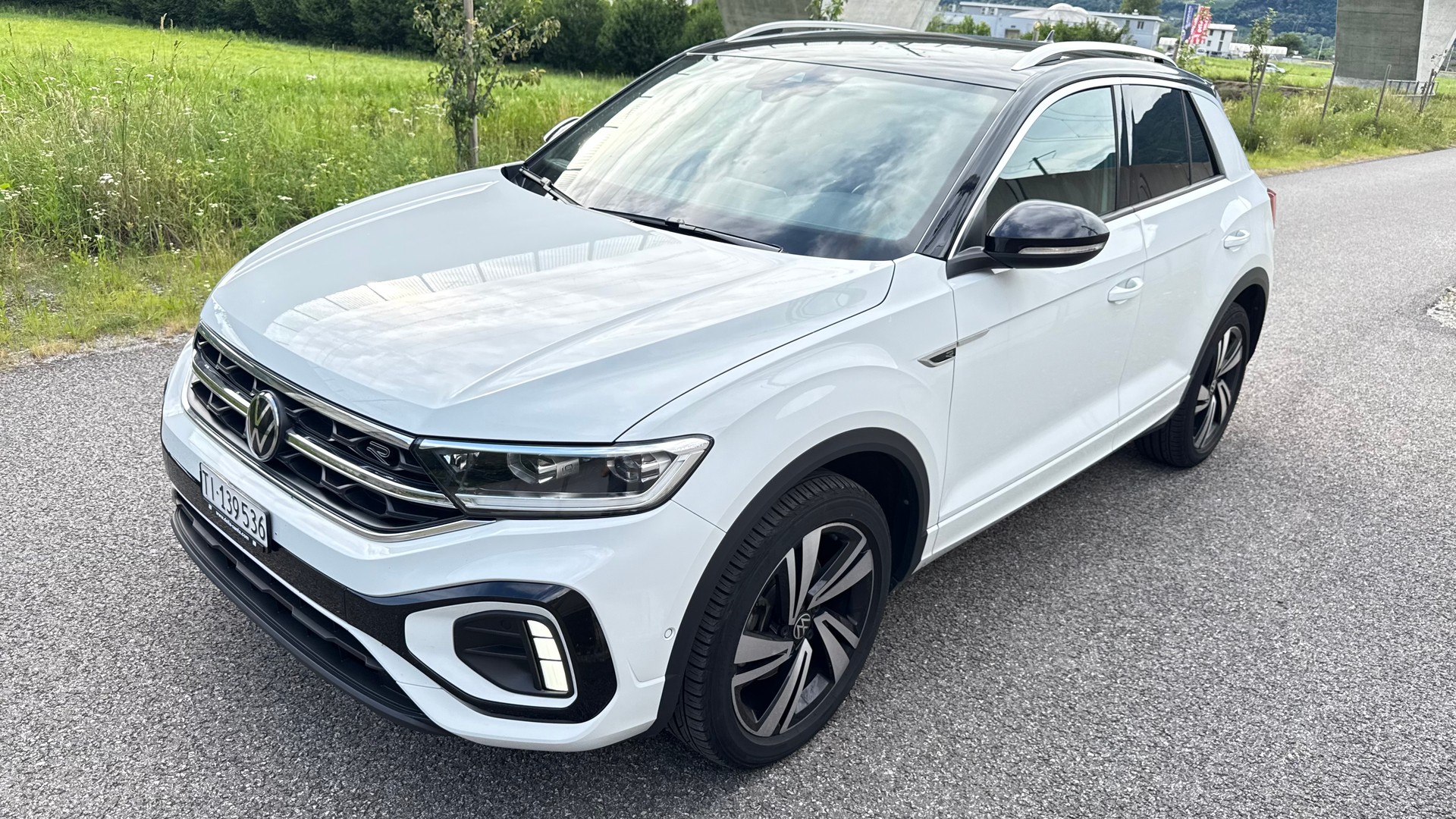 VW T-Roc 2.0 TDI SCR R-Line 4Motion DSG-image-0