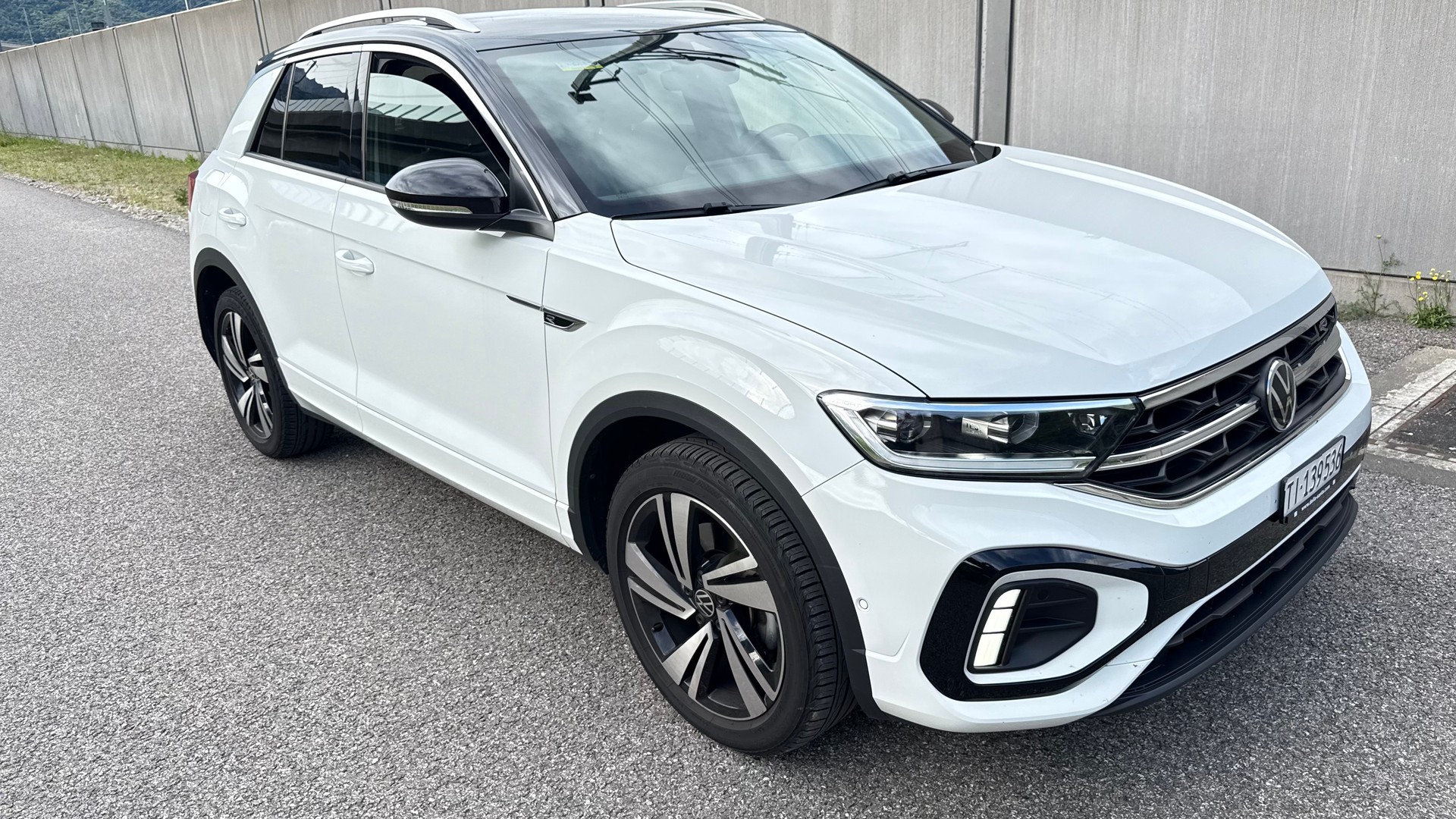 VW T-Roc 2.0 TDI SCR R-Line 4Motion DSG-image-2