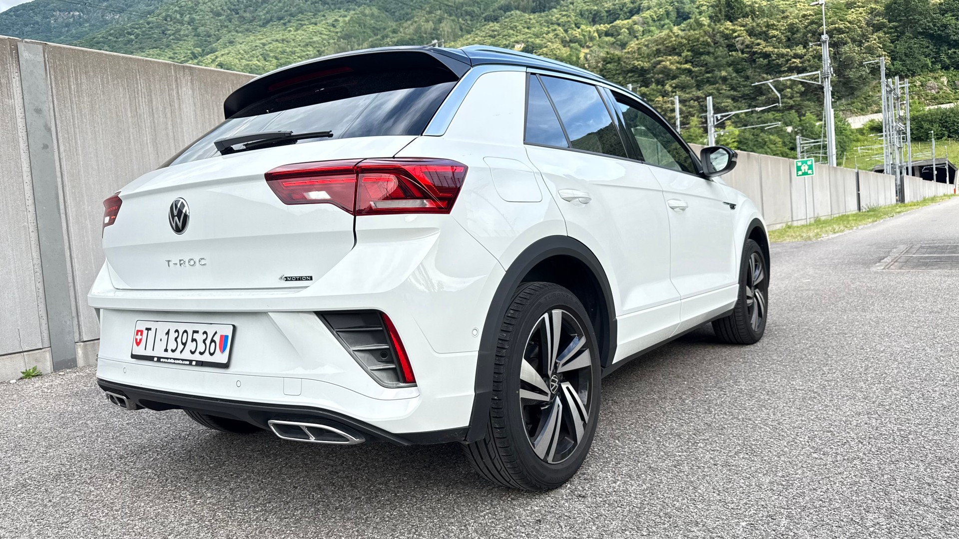 VW T-Roc 2.0 TDI SCR R-Line 4Motion DSG-image-3