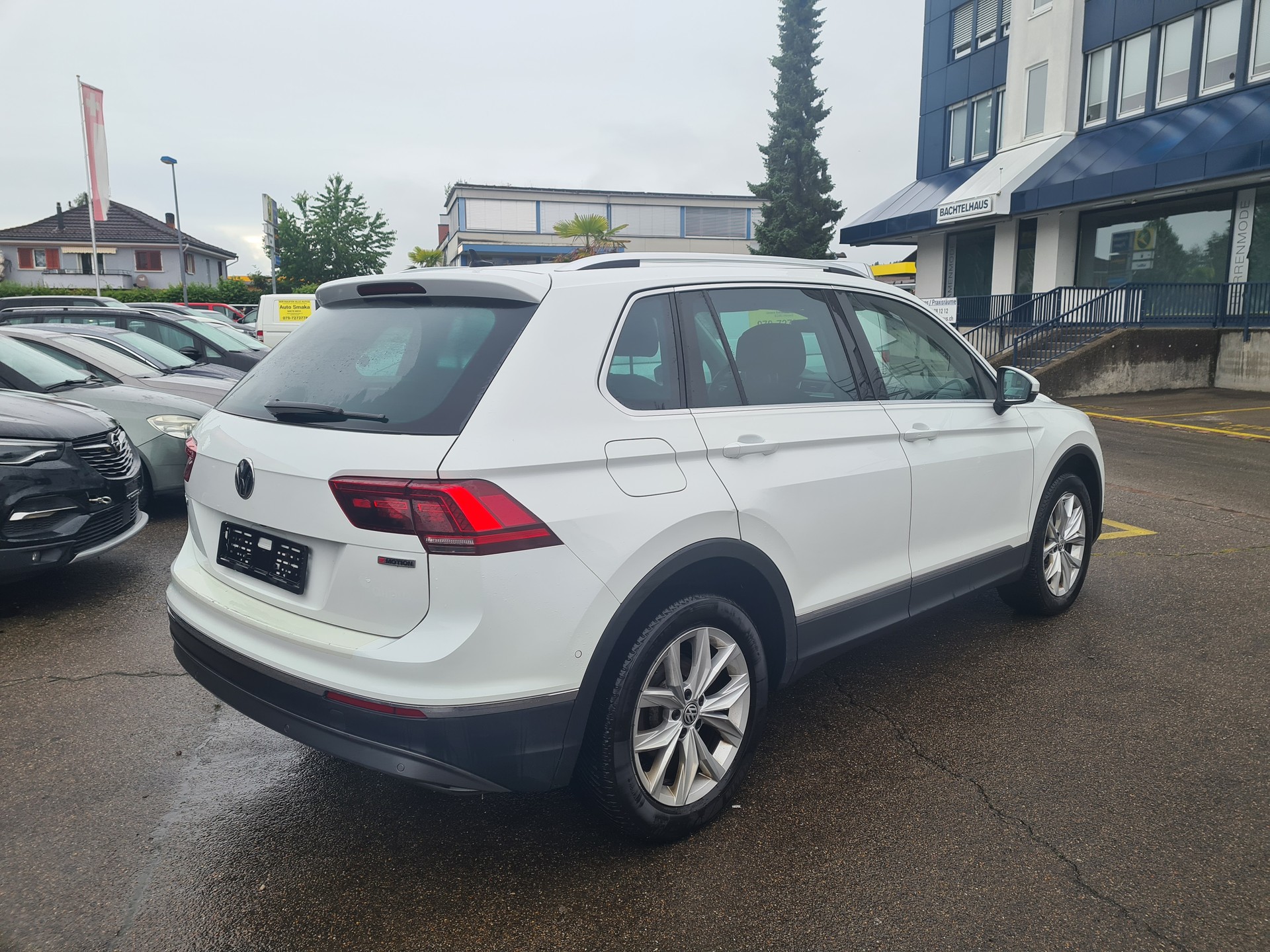 VW Tiguan 2.0 TDI SCR Offroad 4Motion DSG-image-2