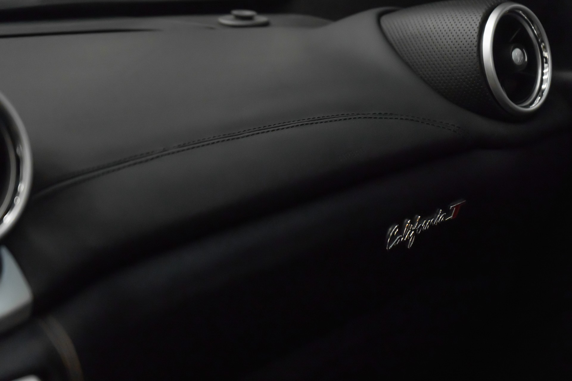 FERRARI California 3.9 V8 T-image-23