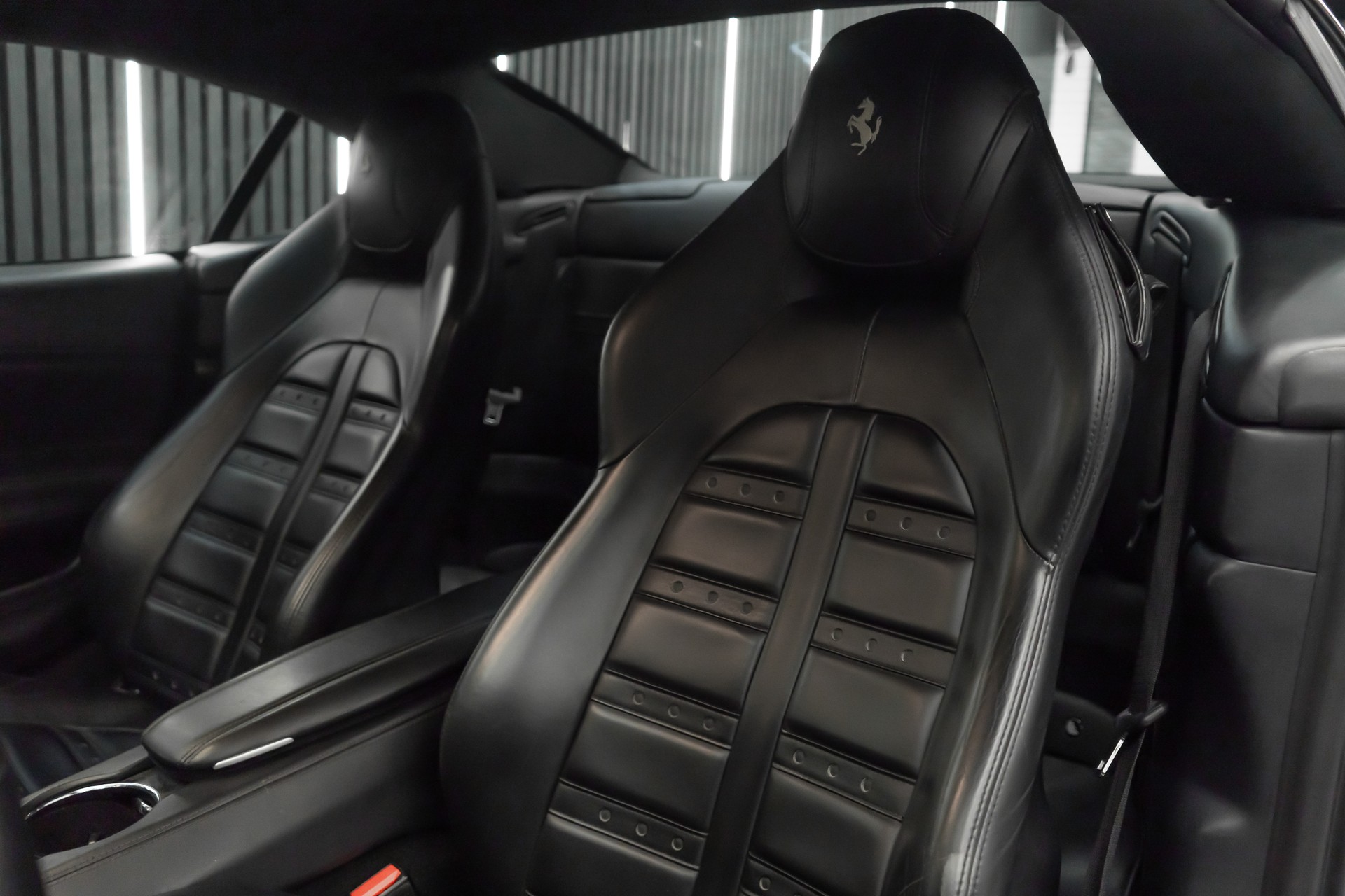 FERRARI California 3.9 V8 T-image-20