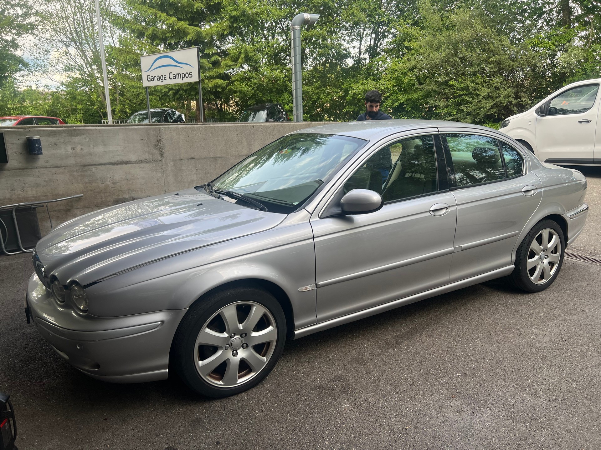 JAGUAR X-Type 3.0 V6 Traction4 Executive-image-0