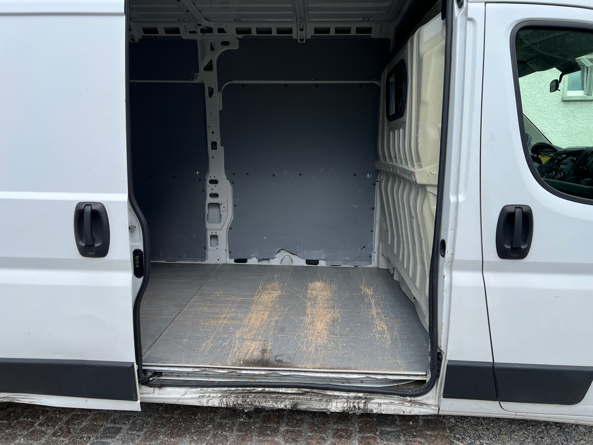 FIAT Ducato 35 2.3 MJ-image-13