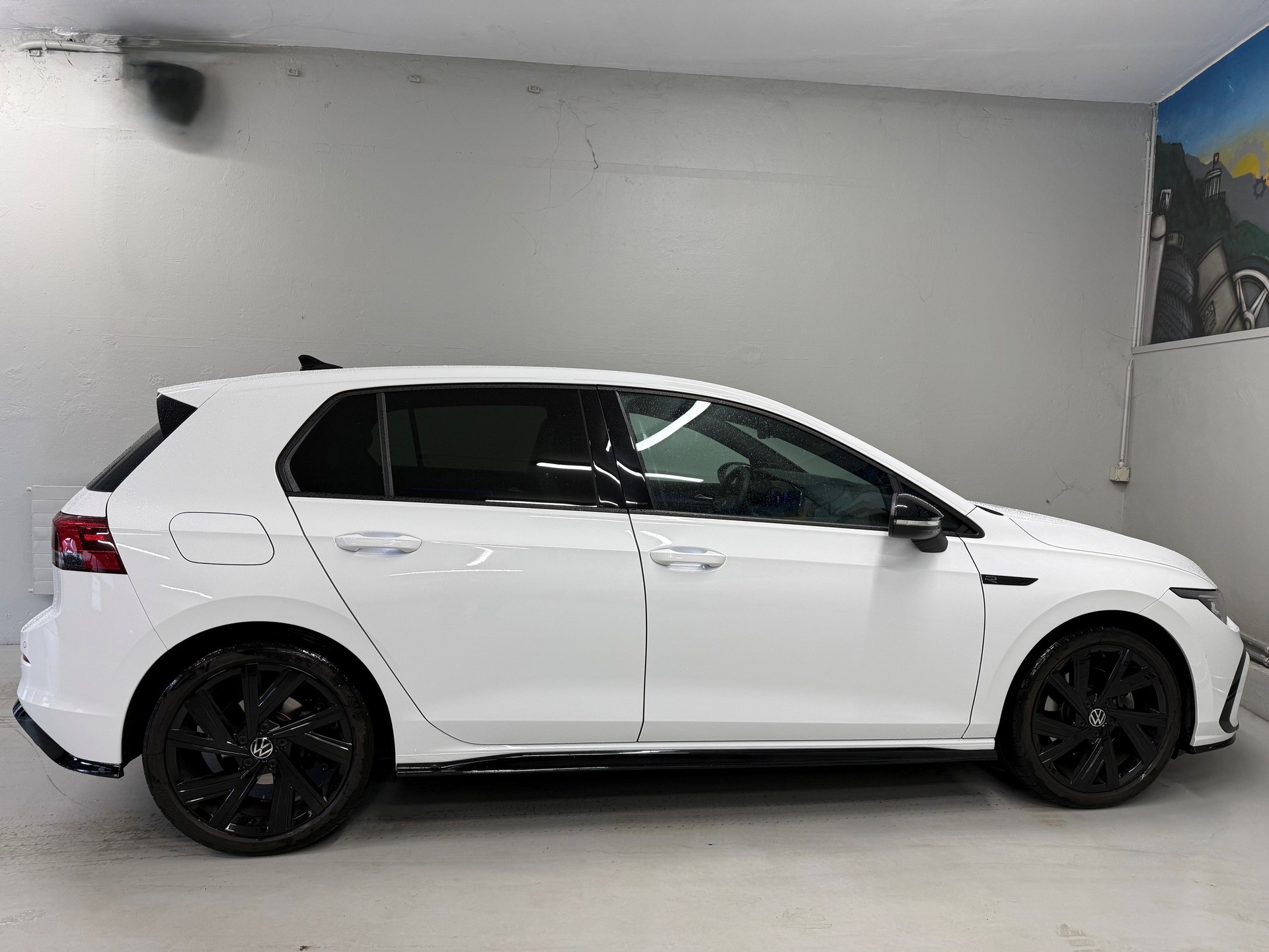 VW Golf 2.0 TSI R-Line DSG 4 Motion-image-3