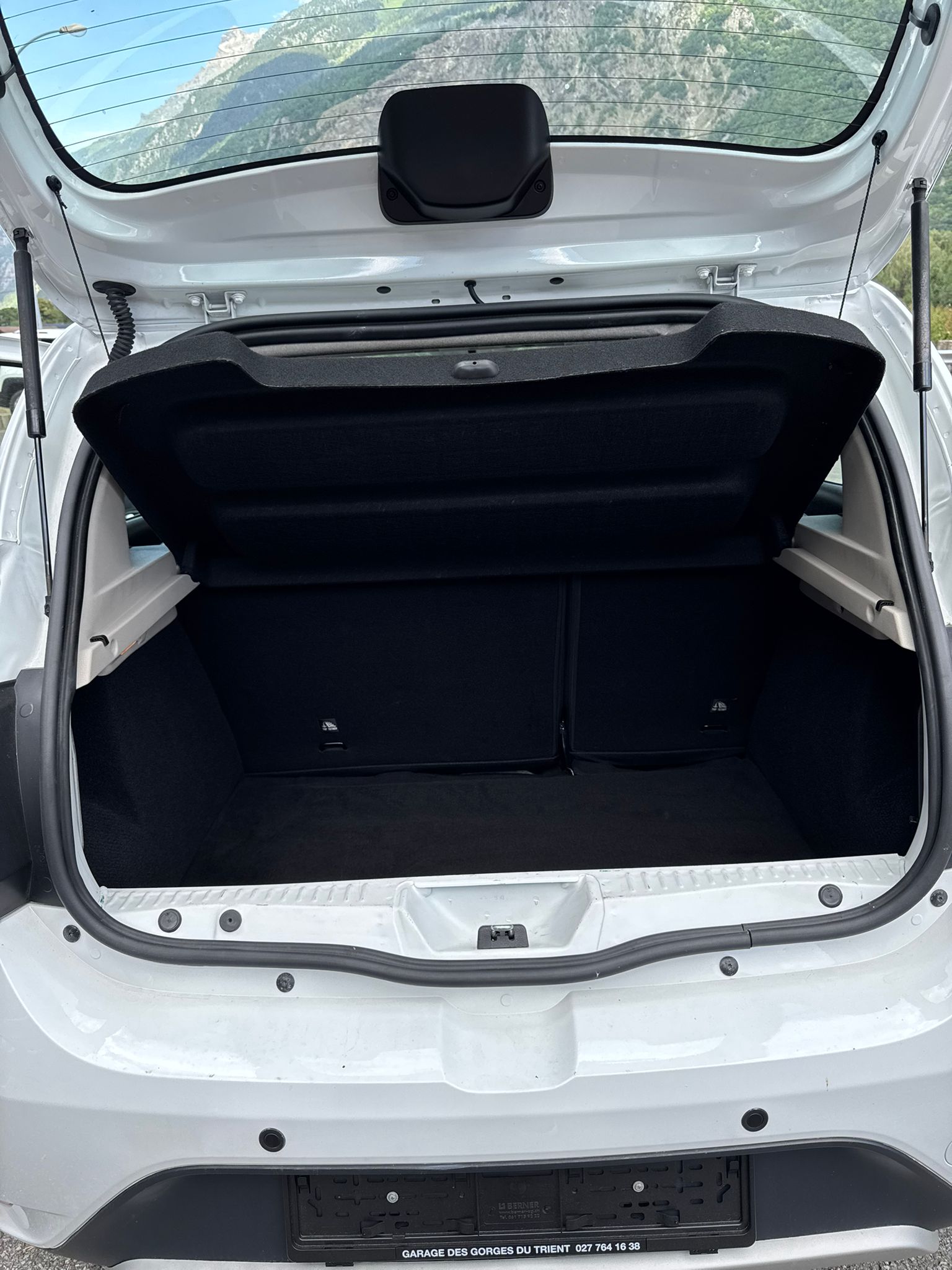 DACIA Sandero TCe 90 Stepway Unlimited 2-image-8