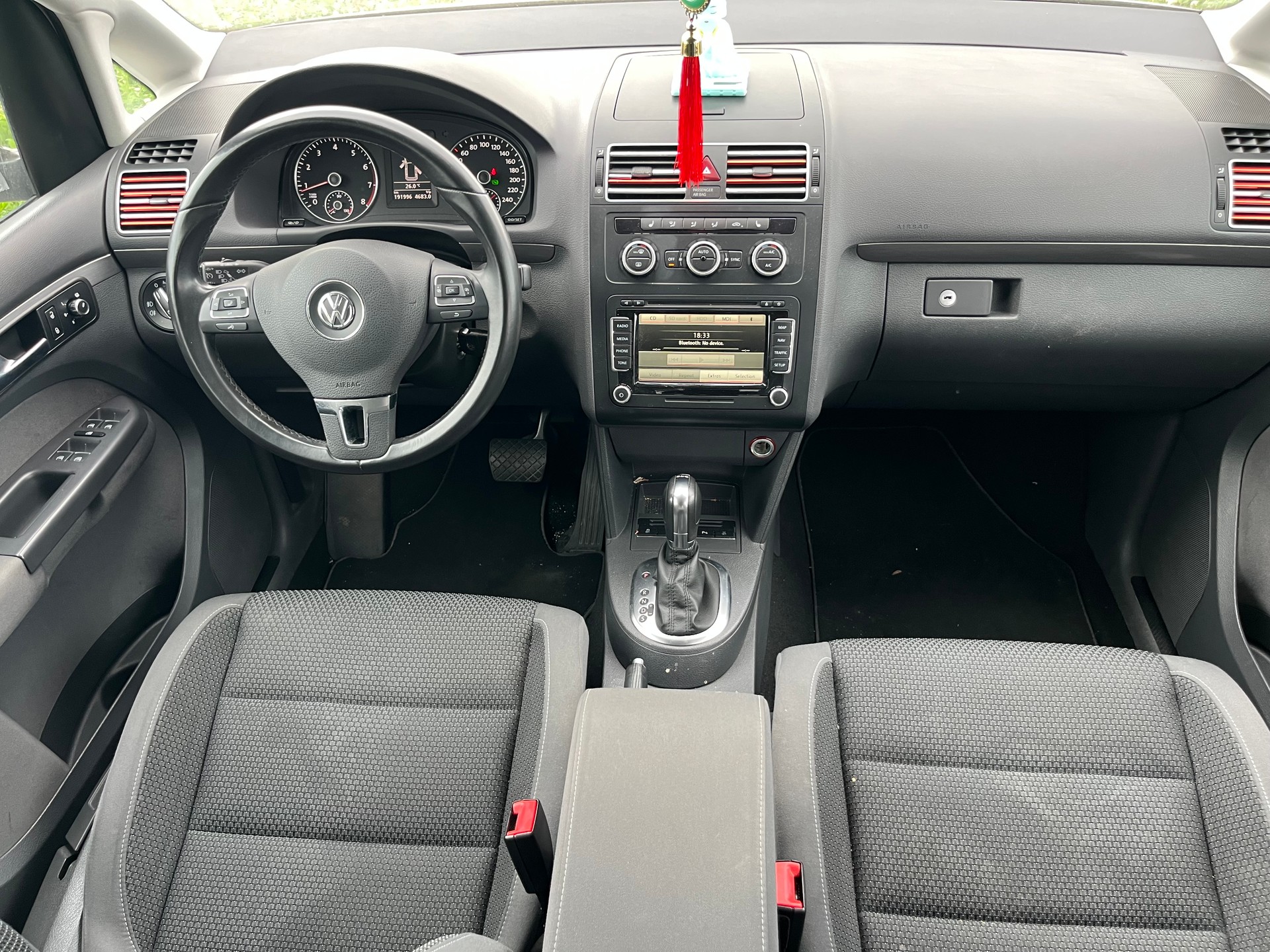 VW Touran 1.4 TSI Highline DSG-image-8