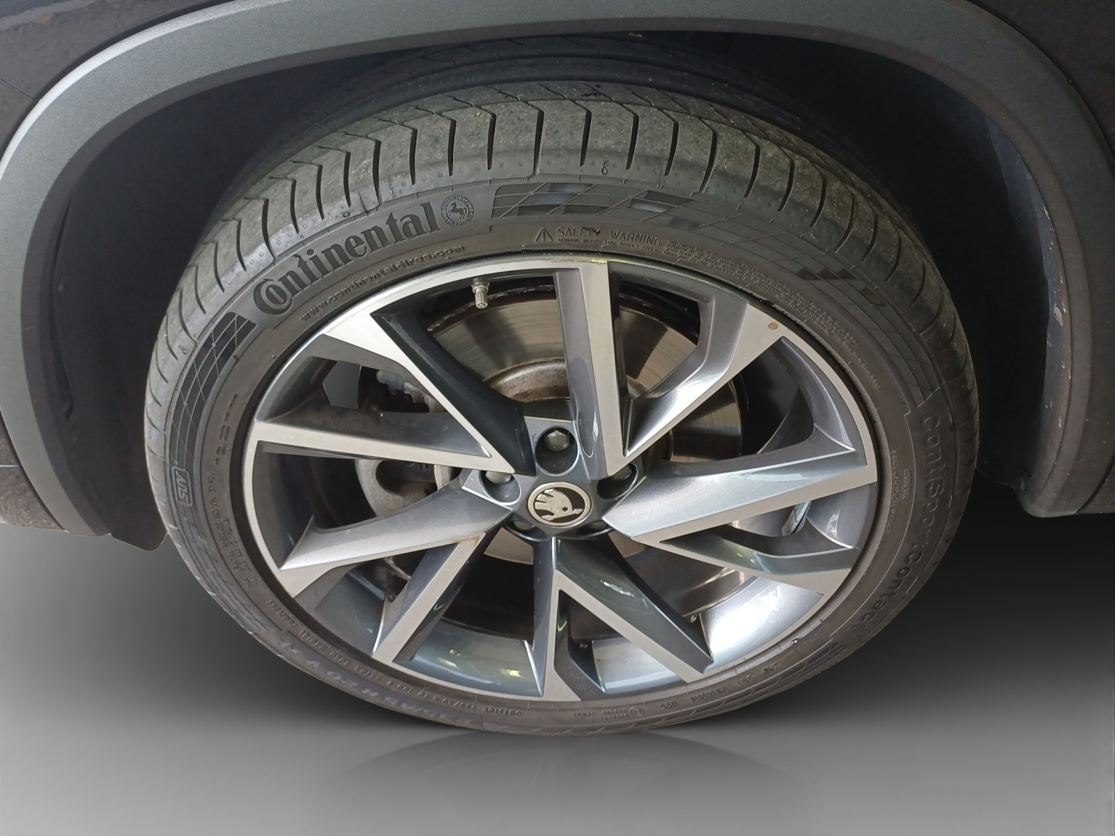 SKODA Kodiaq 2.0 TSI 4x4 SportLine-image-13