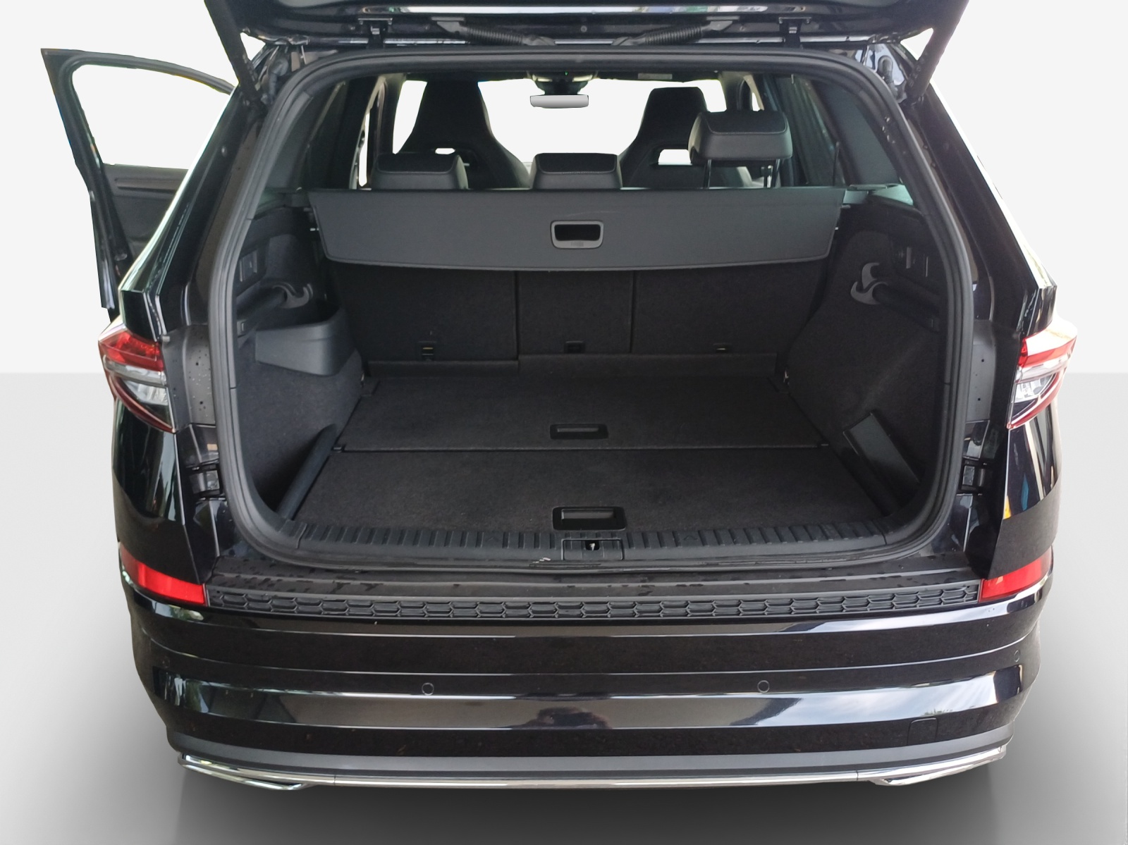 SKODA Kodiaq 2.0 TSI 4x4 SportLine-image-12