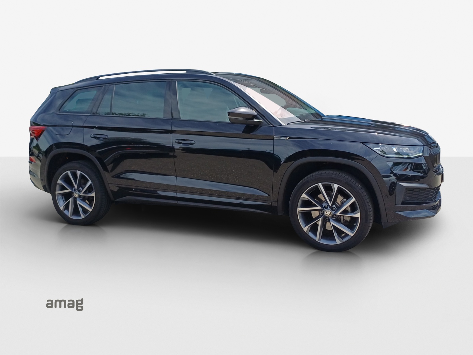 SKODA Kodiaq 2.0 TSI 4x4 SportLine-image-5