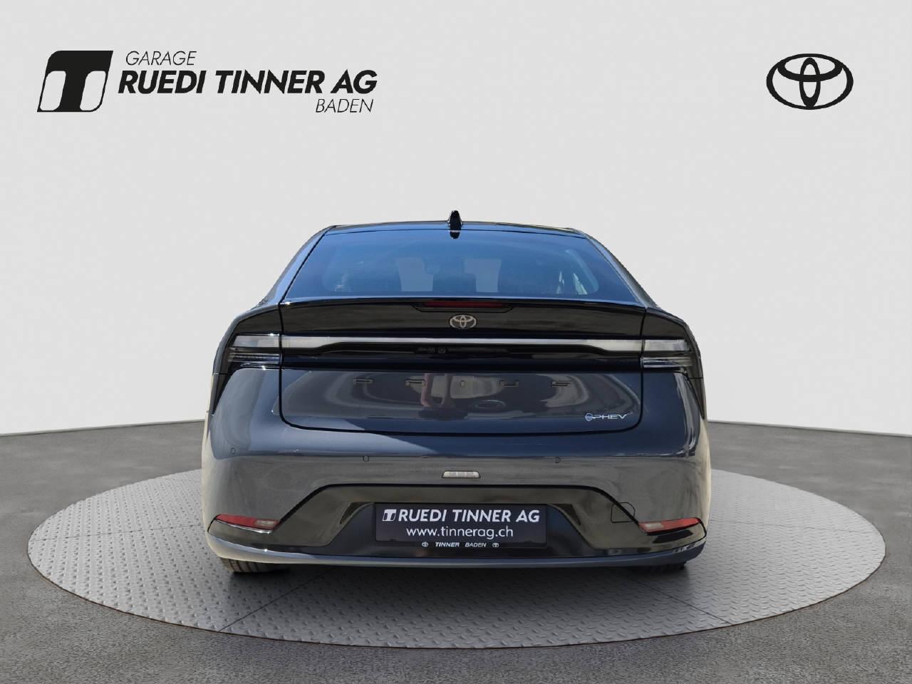 TOYOTA Prius 2.0 Plug-In-Hybrid Premium-image-5
