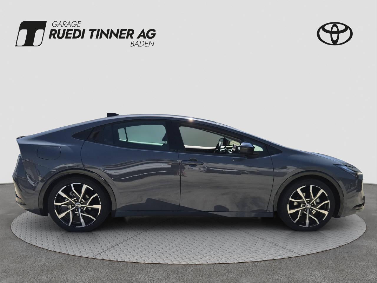 TOYOTA Prius 2.0 Plug-In-Hybrid Premium-image-3