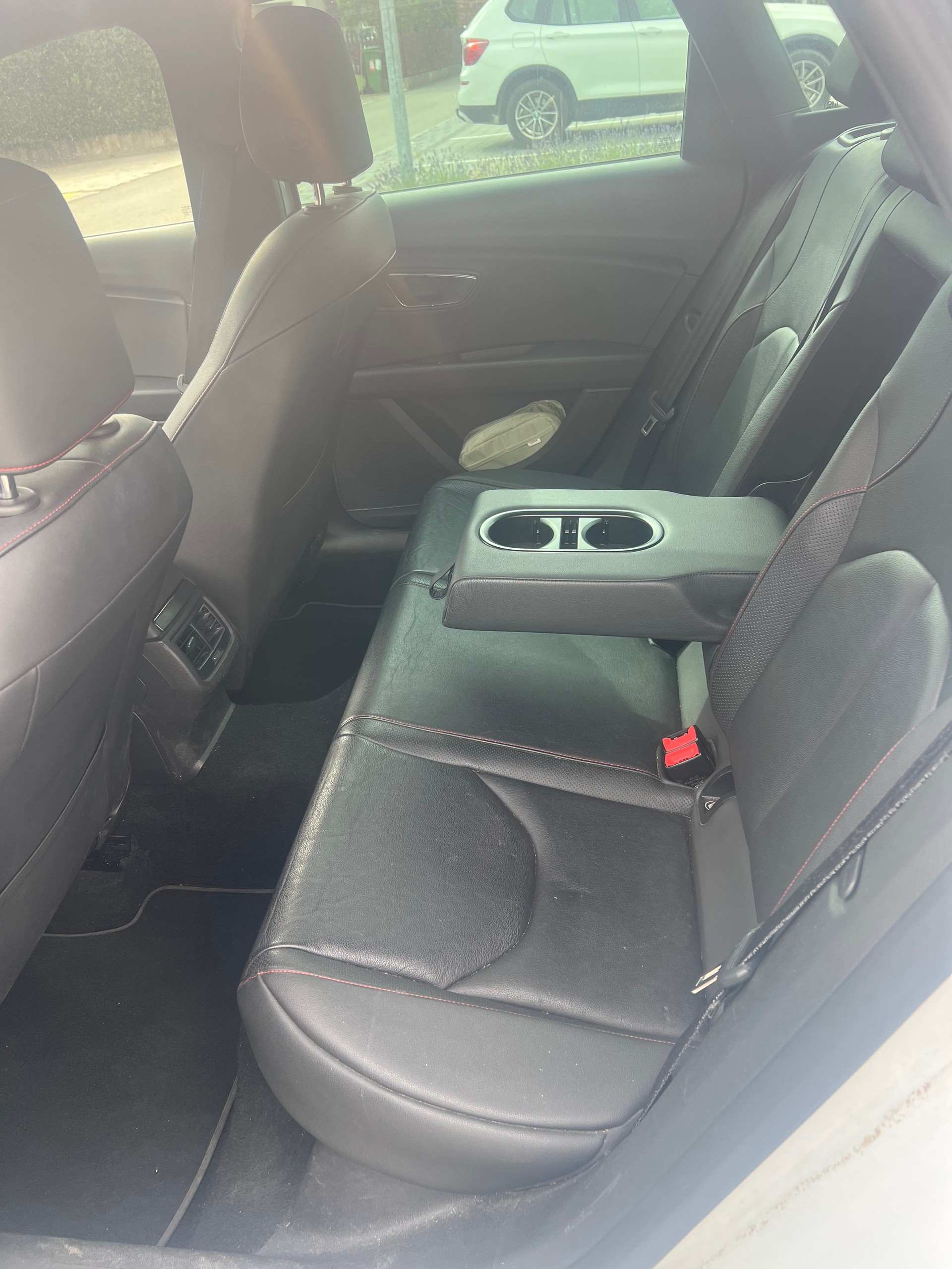SEAT Leon ST FR DSG 180 PS | Nur 85'500 km | LED | CarPlay | WR-image-7