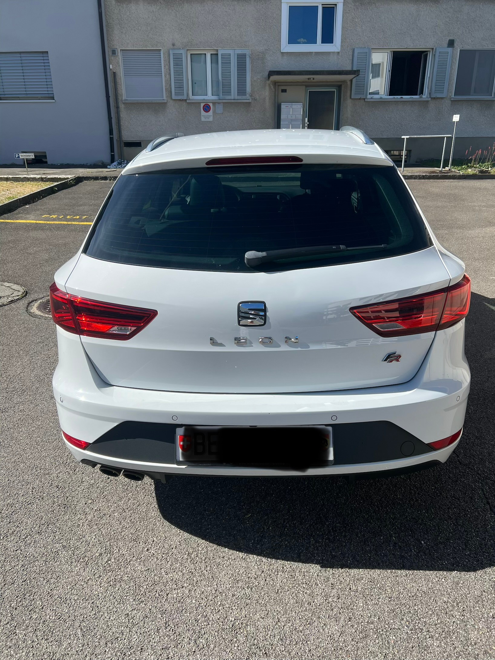 SEAT Leon ST FR 1.8 TSI DSG 180 PS | Nur 85'500 km-image-2