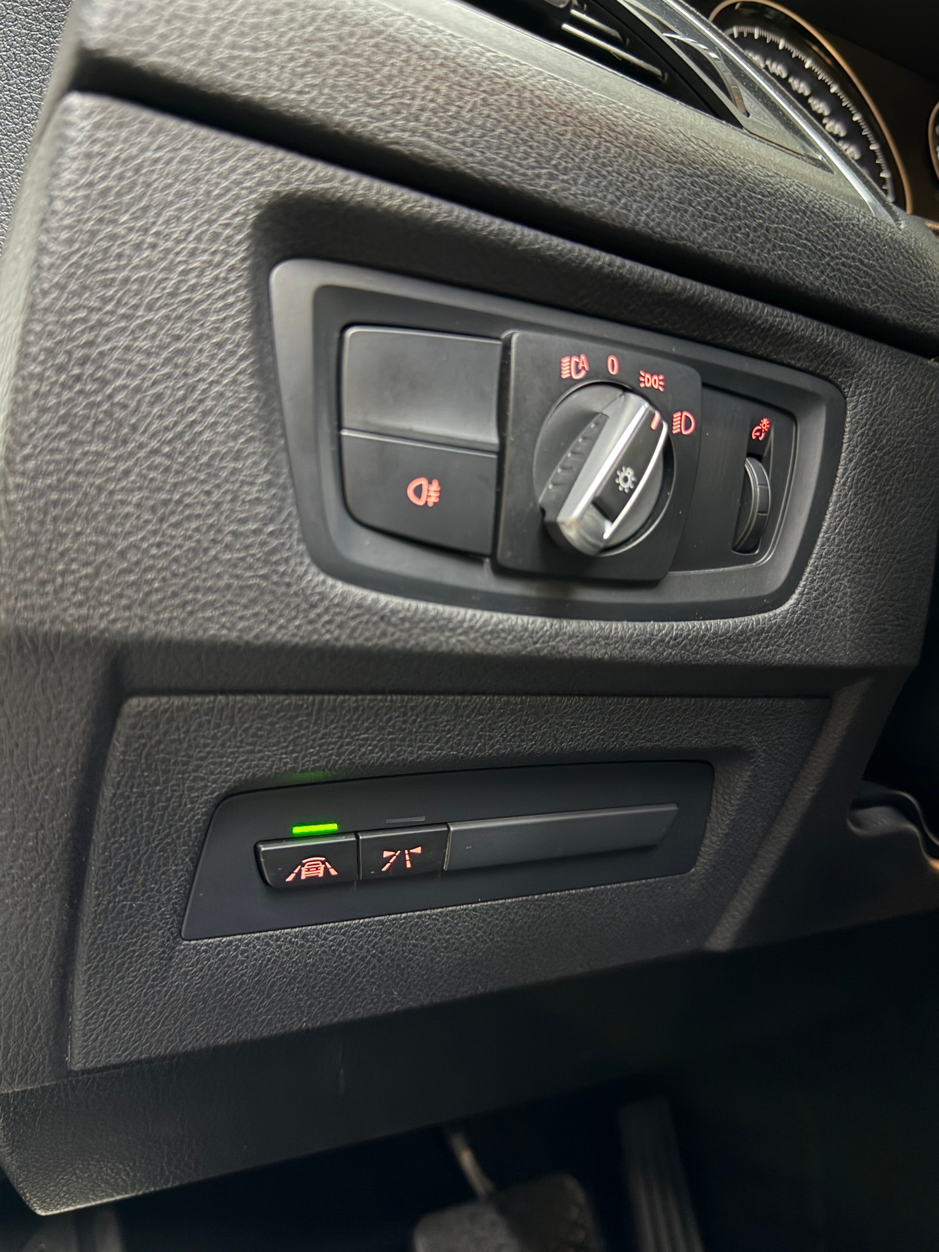 BMW M140i xDrive Steptronic-image-24