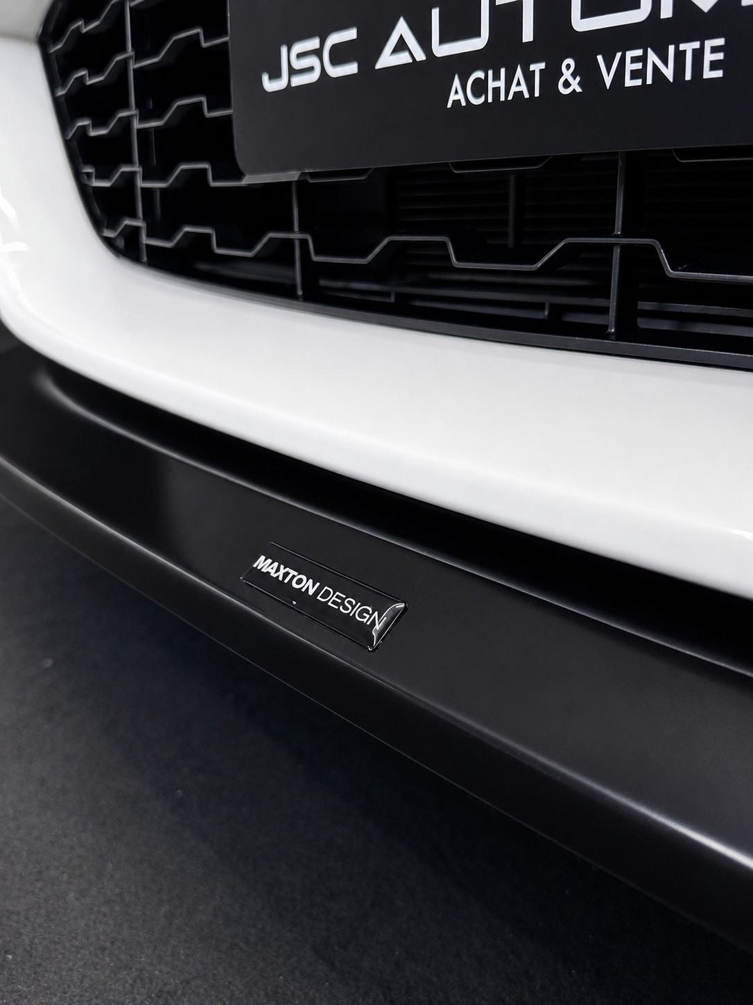 BMW M140i xDrive Steptronic-image-7