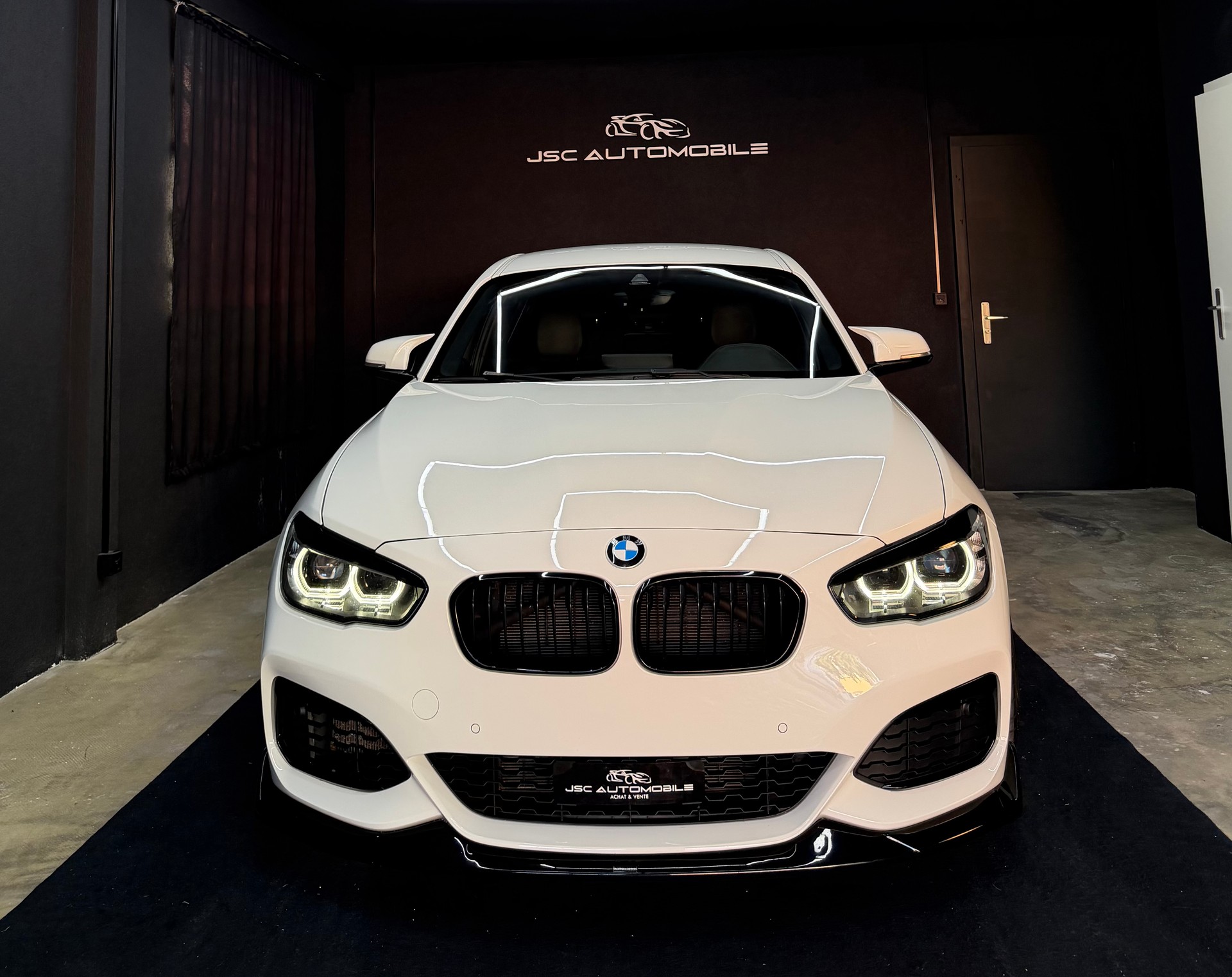 BMW M140i xDrive Steptronic-image-1